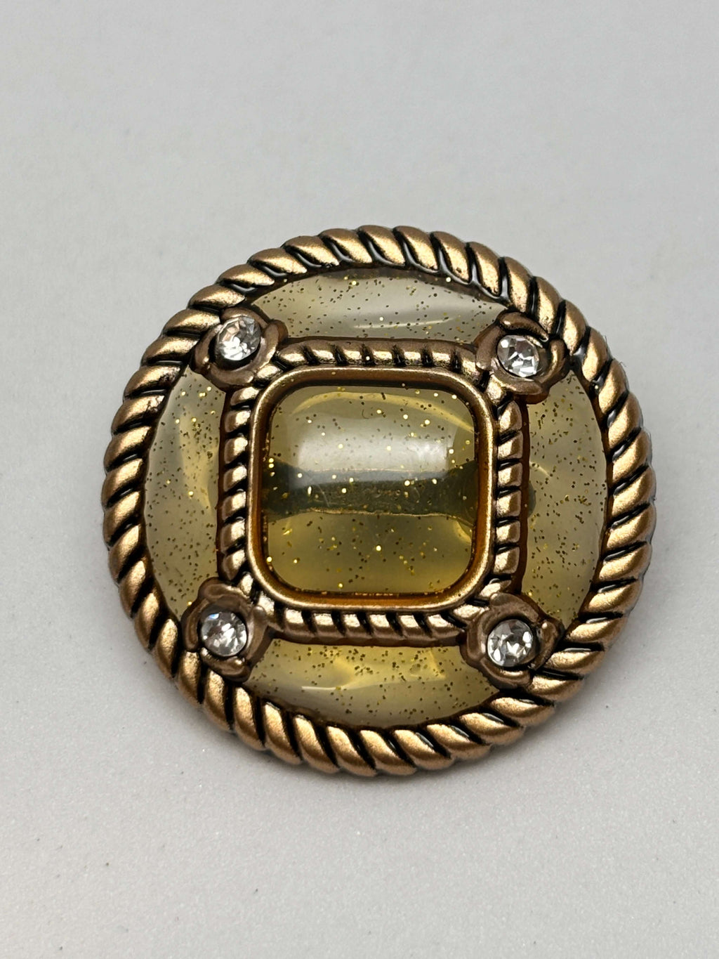 Button B7434 Gold Metal Shank Button 25mm (40L)