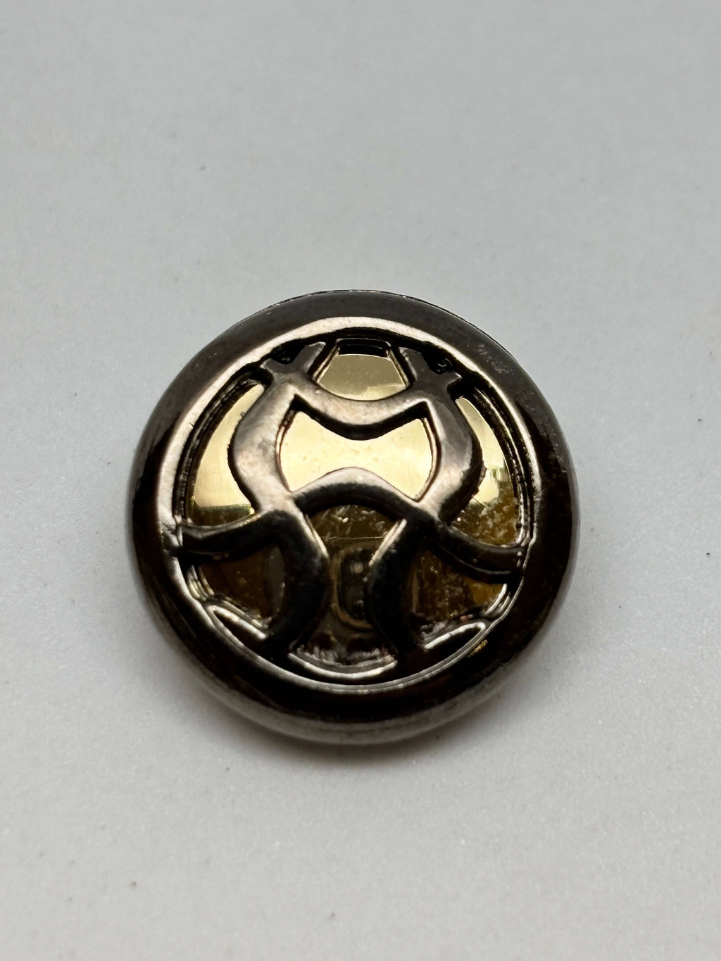 Button B7828 Silver Metal Shank Button 18mm (28L)