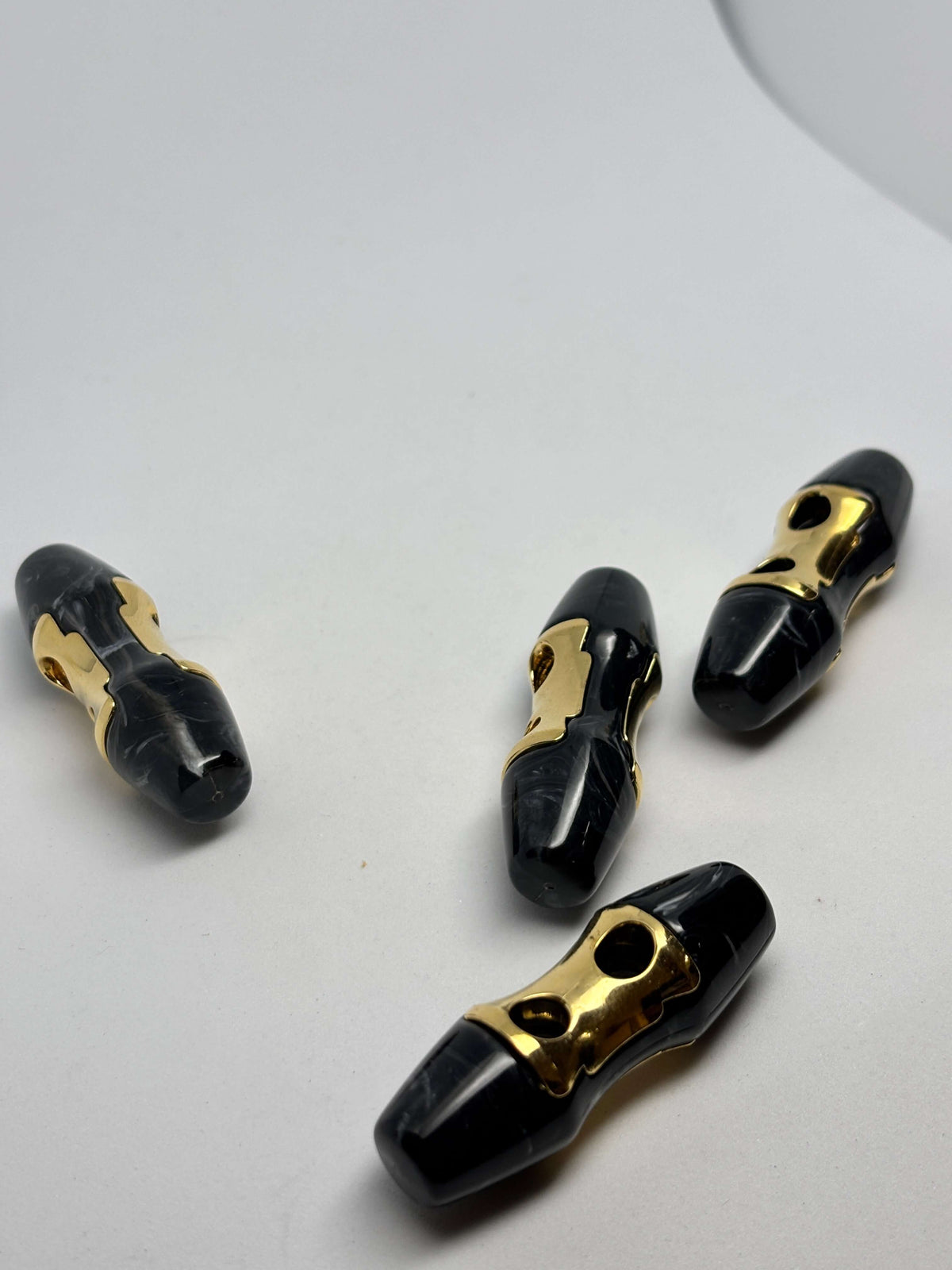 Button B8115 Brown & Black Polyester 2-Hole Button 32mm (50L)