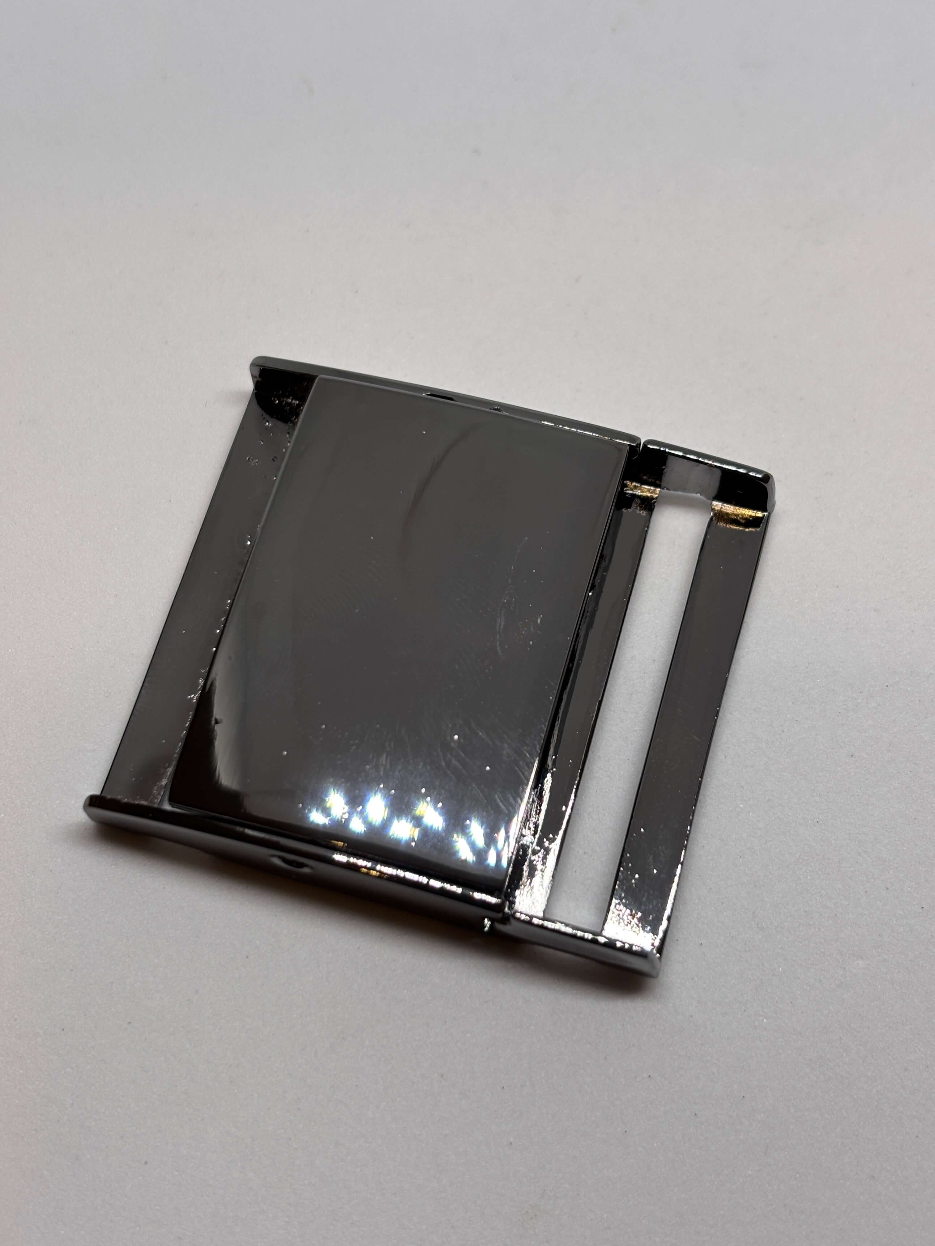 Hebilla de cinturón W3410 de 30 mm, hebilla metálica brillante para accesorios de moda. belt buckle