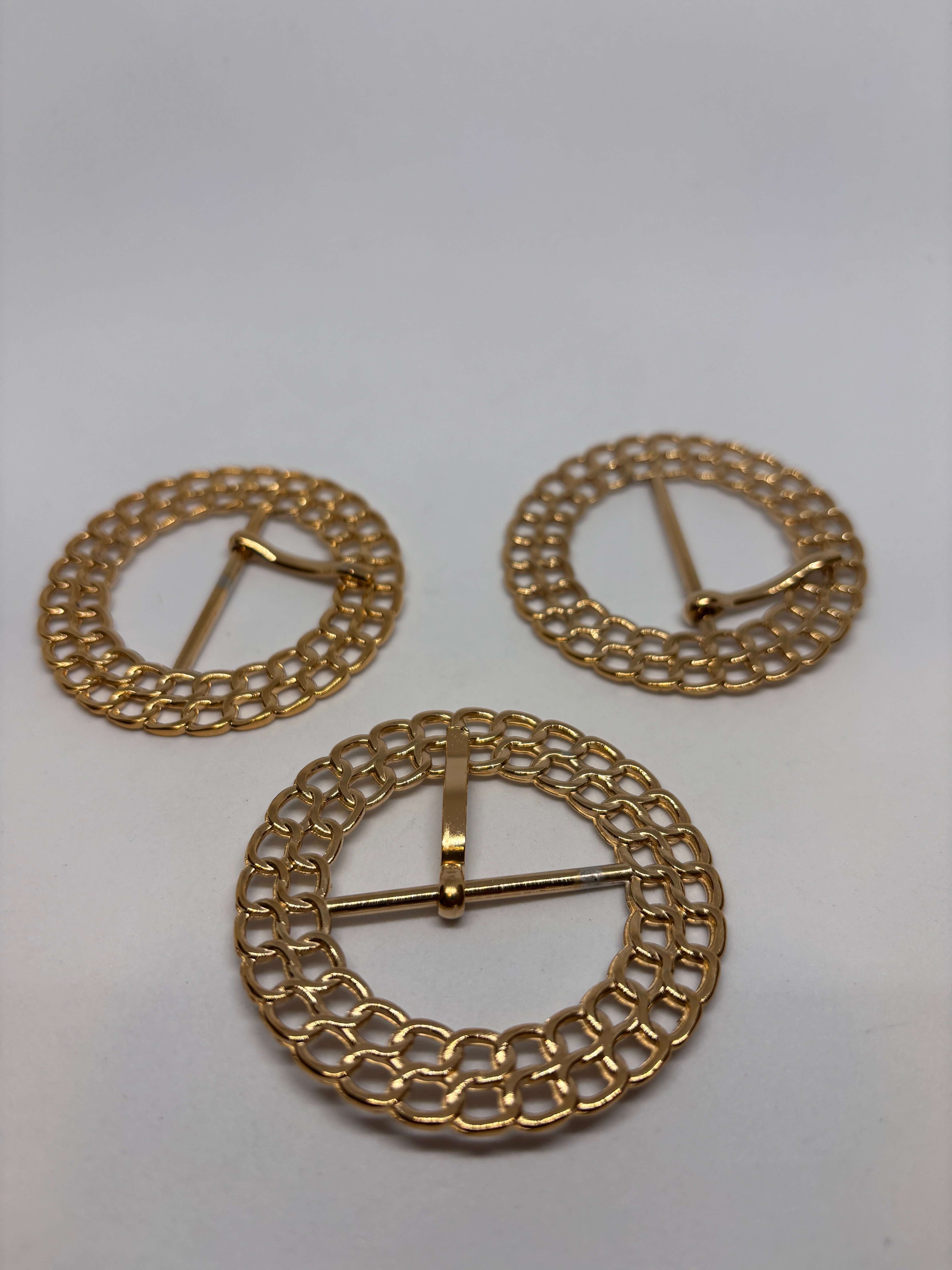 Hebilla de cinturón W3410 de 30 mm, heHebilla de cinturón W4314 de 30 mm, hebilla dorada con diseño de cadena, ideal para cinturones elegantes. belt bucklebilla dorada con diseño de cadena, ideal para cinturones elegantes. belt buckle