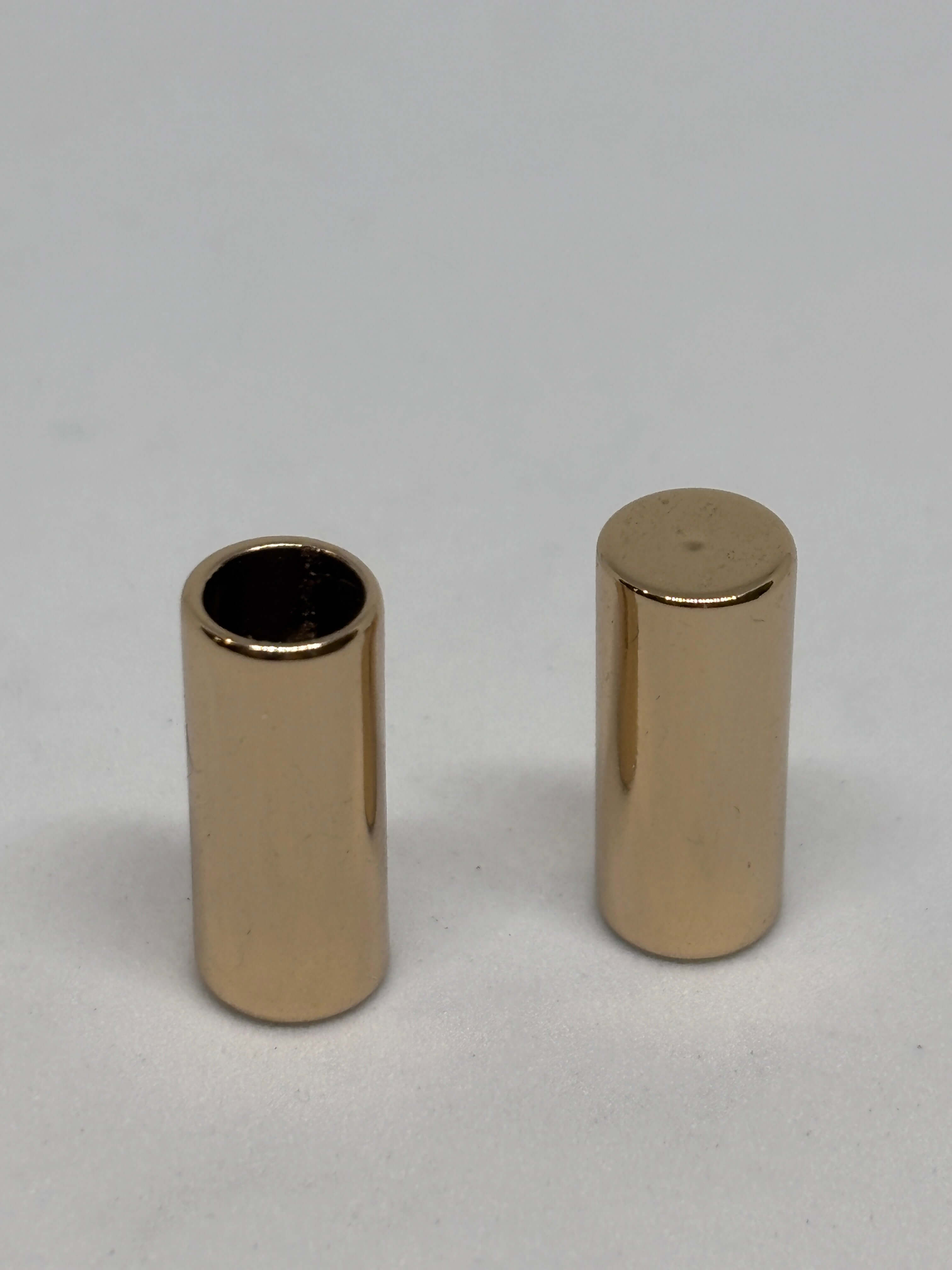 Cord end 3179 - Gold - 1.5 cm corchete