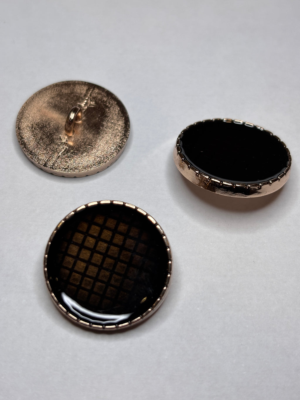 Button B55227 - 23mm (36") - Shank button boton