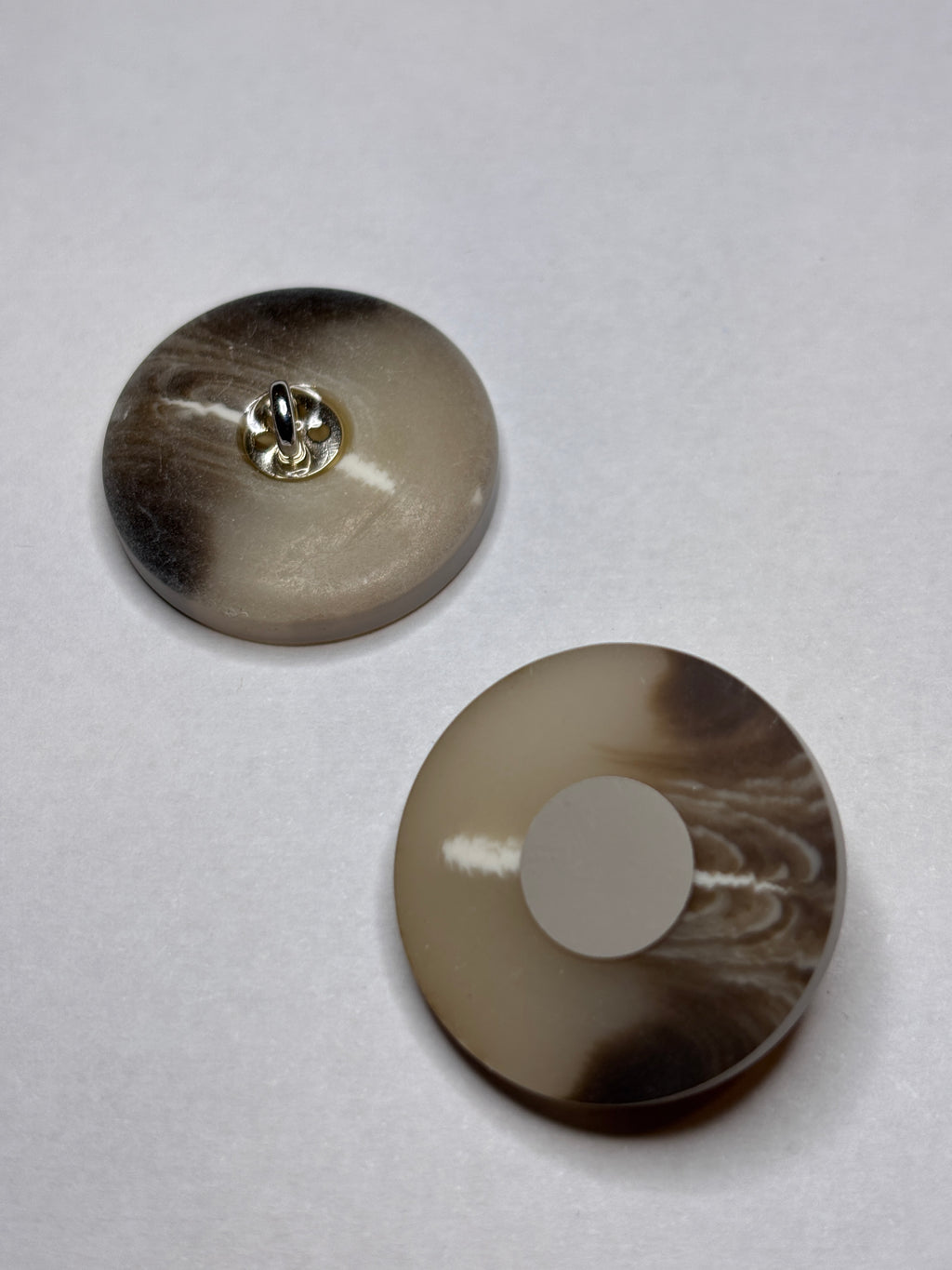 Button 2221 - 20mm (32"), 25mm (40") - Shank button boton