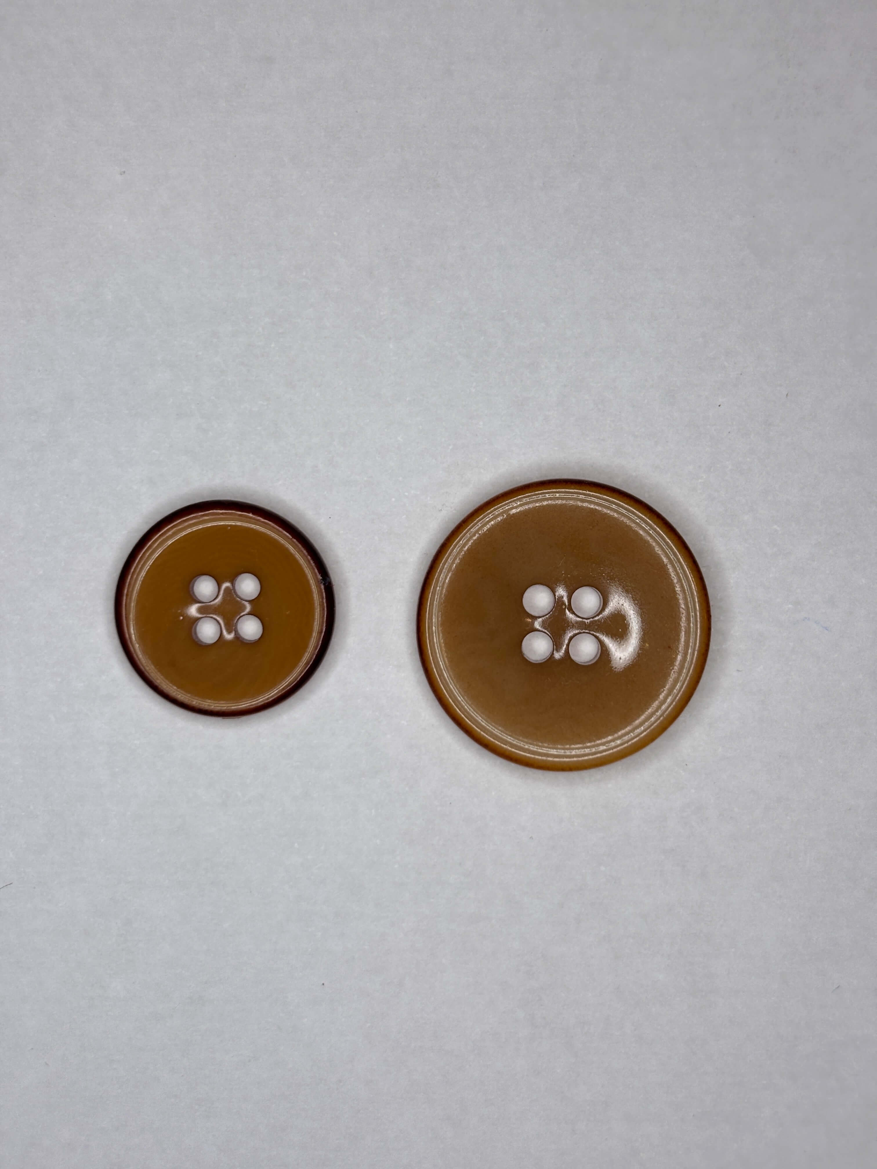 Button D31944 - Corozo - 15mm 20mm - 4 holes boton