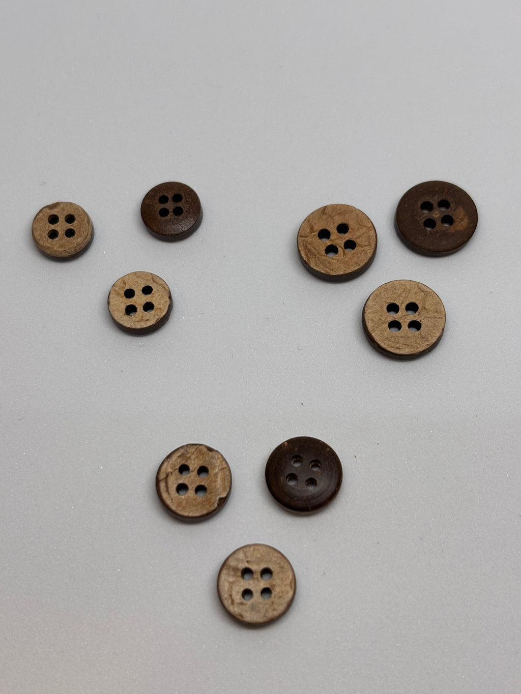 Button NH17 - 9mm 10mm 11mm - 4 holes boton