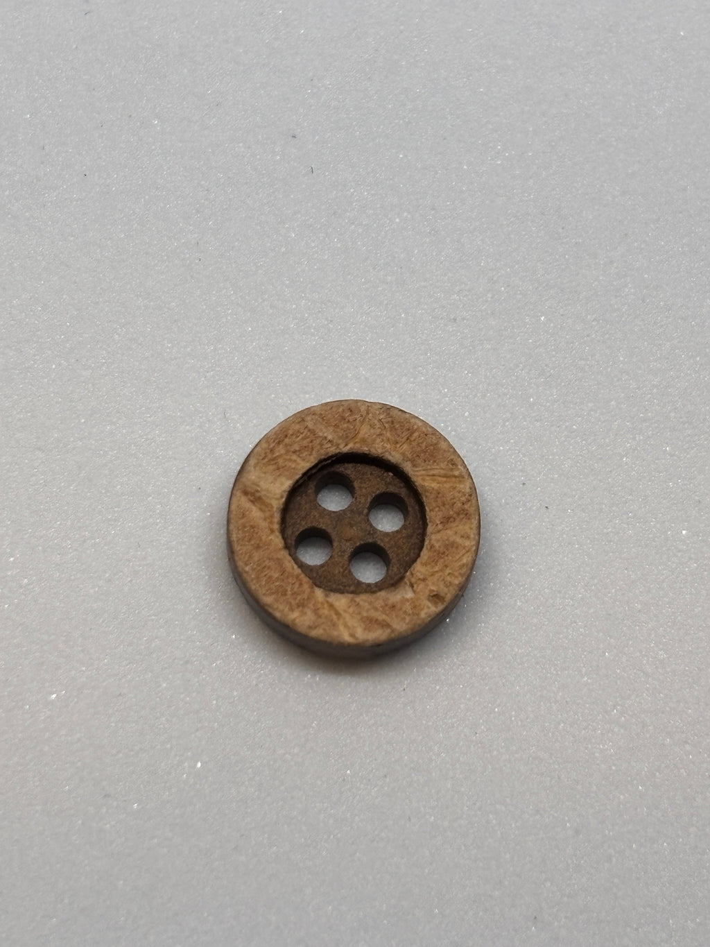 Button NH17 - 9mm 10mm 11mm - 4 holes boton