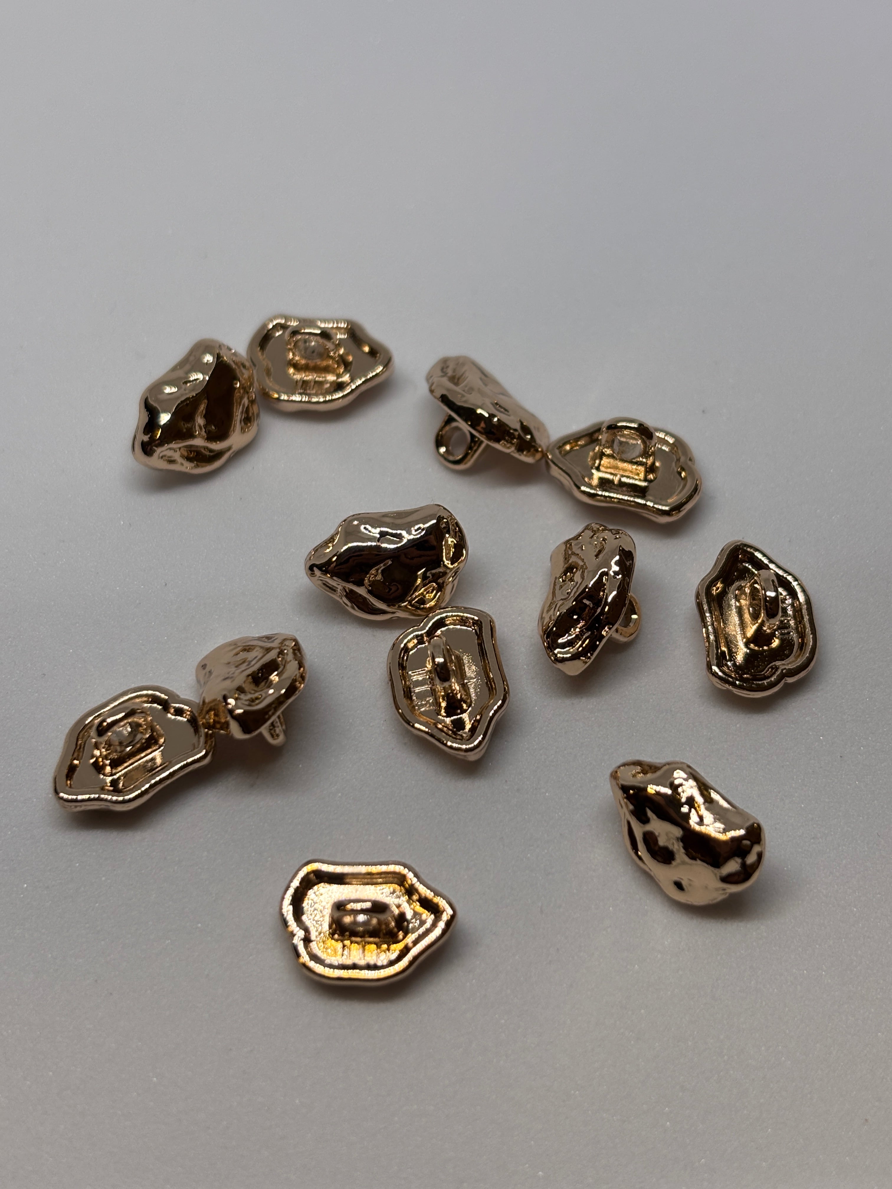 Button B7984 - 10mm - Shank button boton de pie