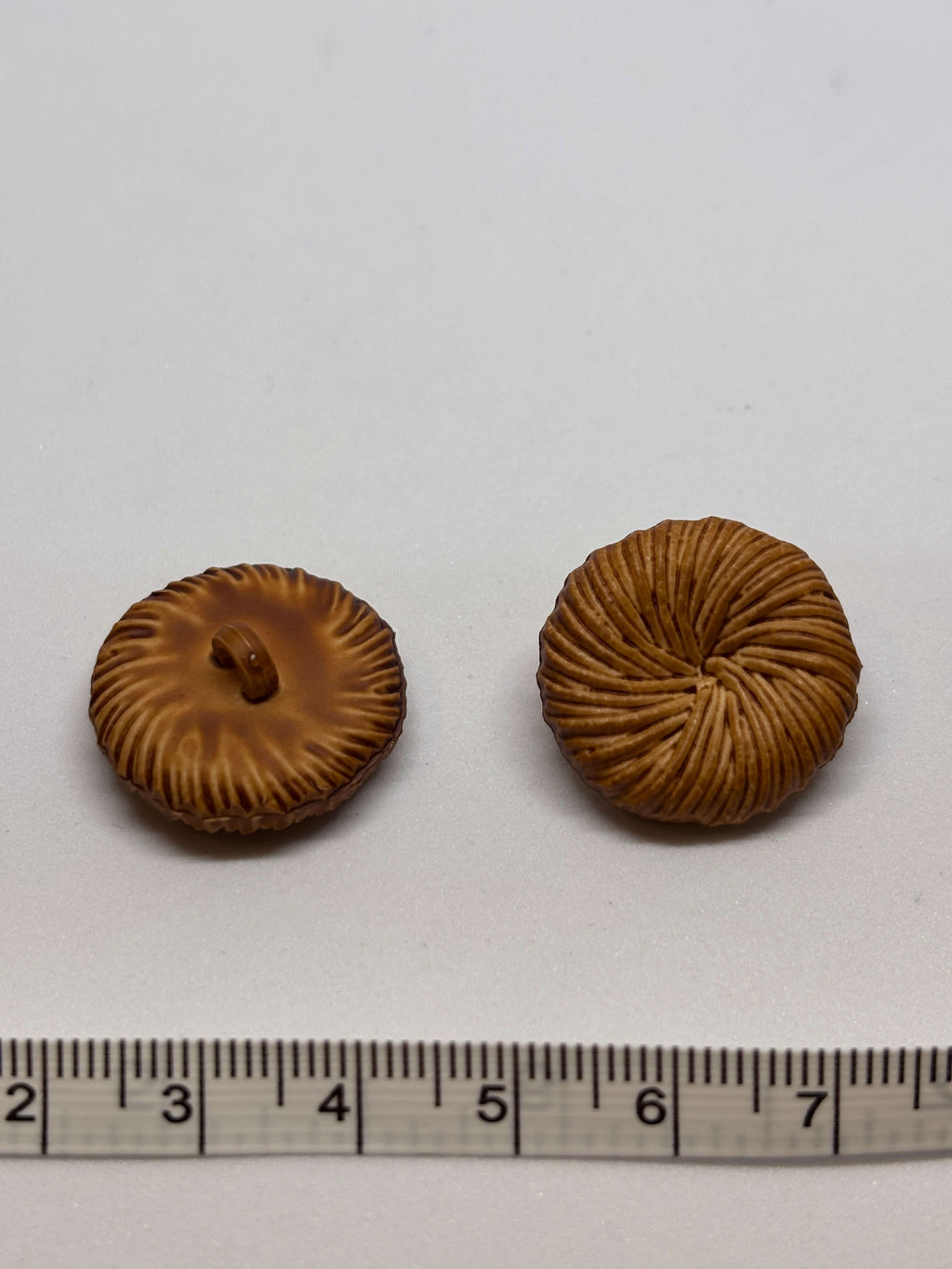 Button B7093 - 23mm - Shank button boton de pie