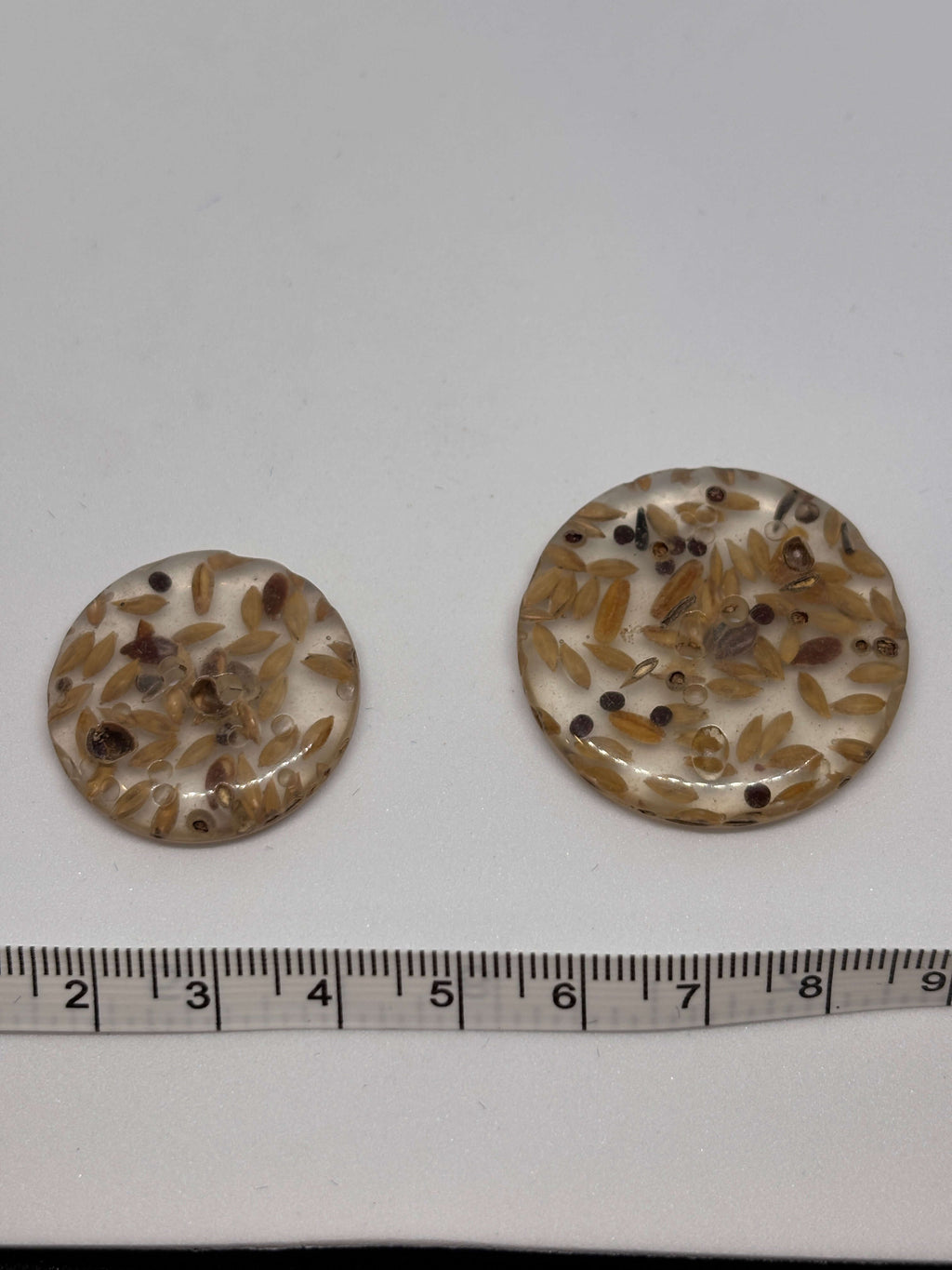 Button P17 - 28mm 34mm - 2 holes  2 agujeros