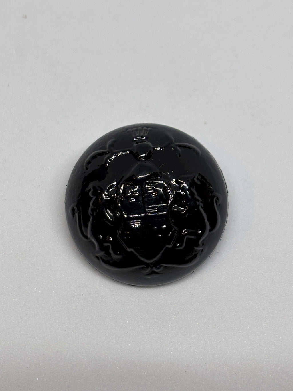 Button B2793 - 20mm 23mm - shank button boton de pie