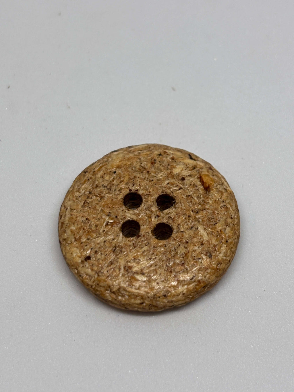 Button L1228 - 23mm 25mm - 4 holes 4 agujeros