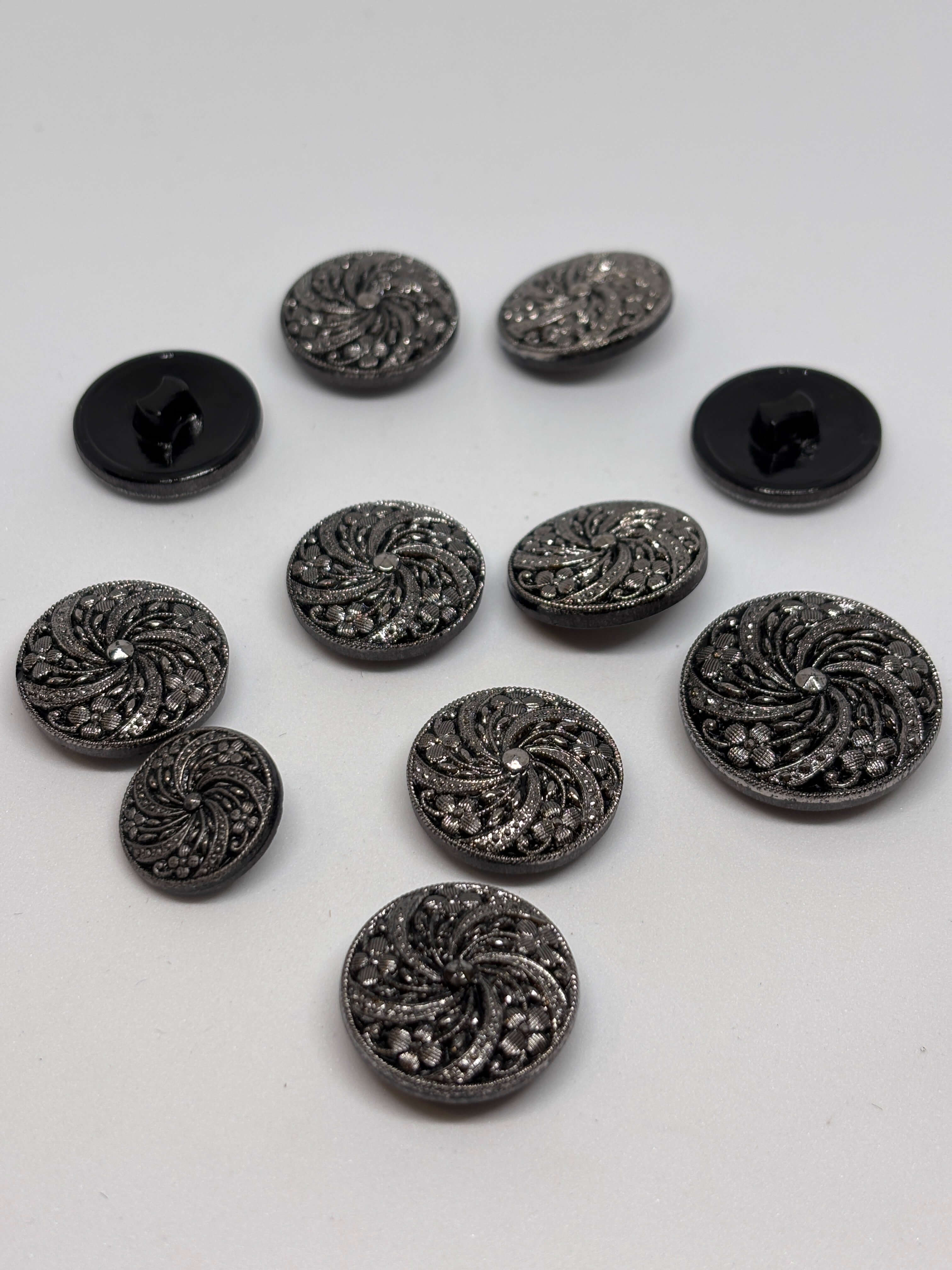 Button 13466 - 18mm 23mm 28mm Shank button boton de pie