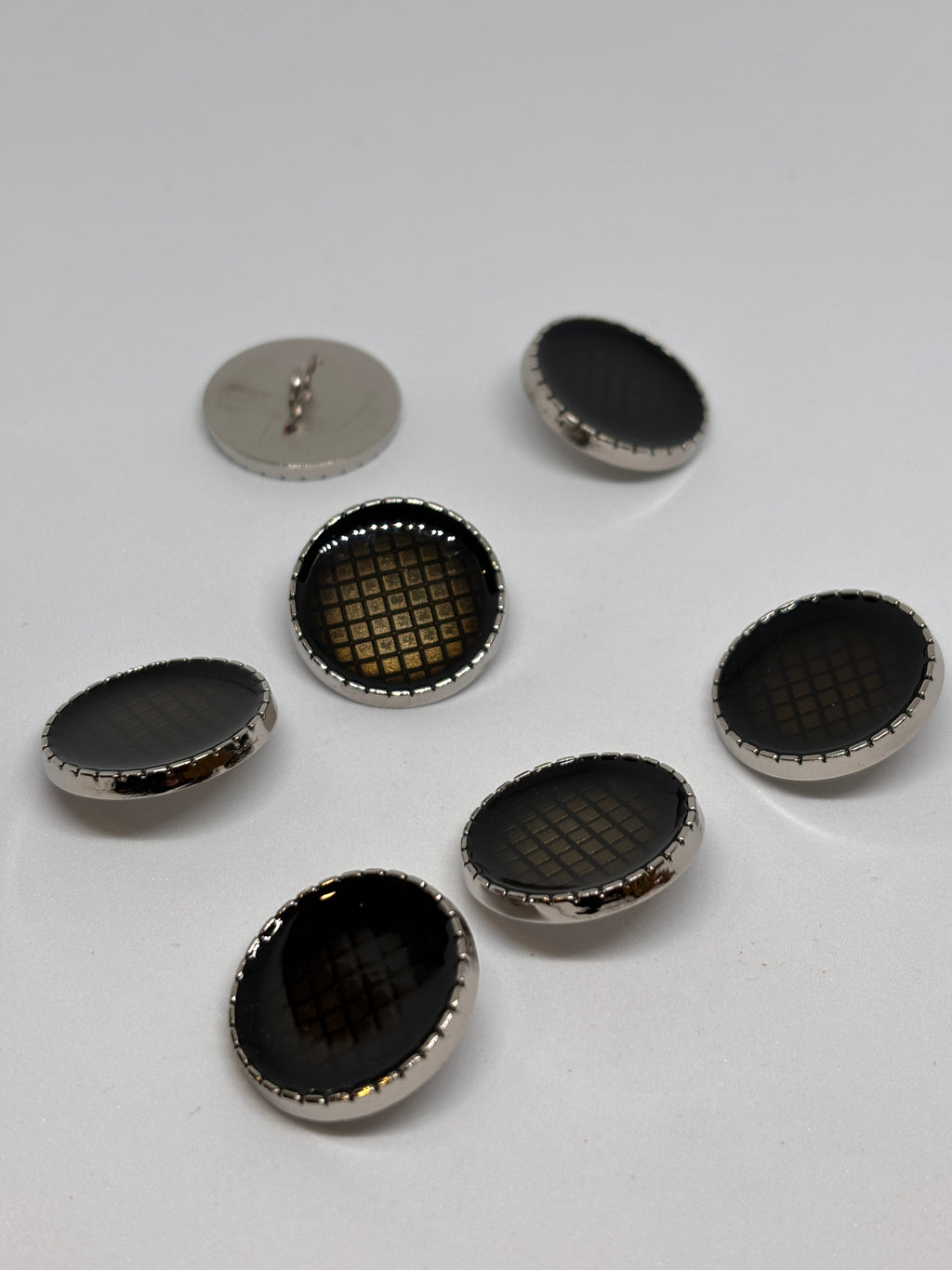 Button B55227 - 23mm (36") - Shank button boton