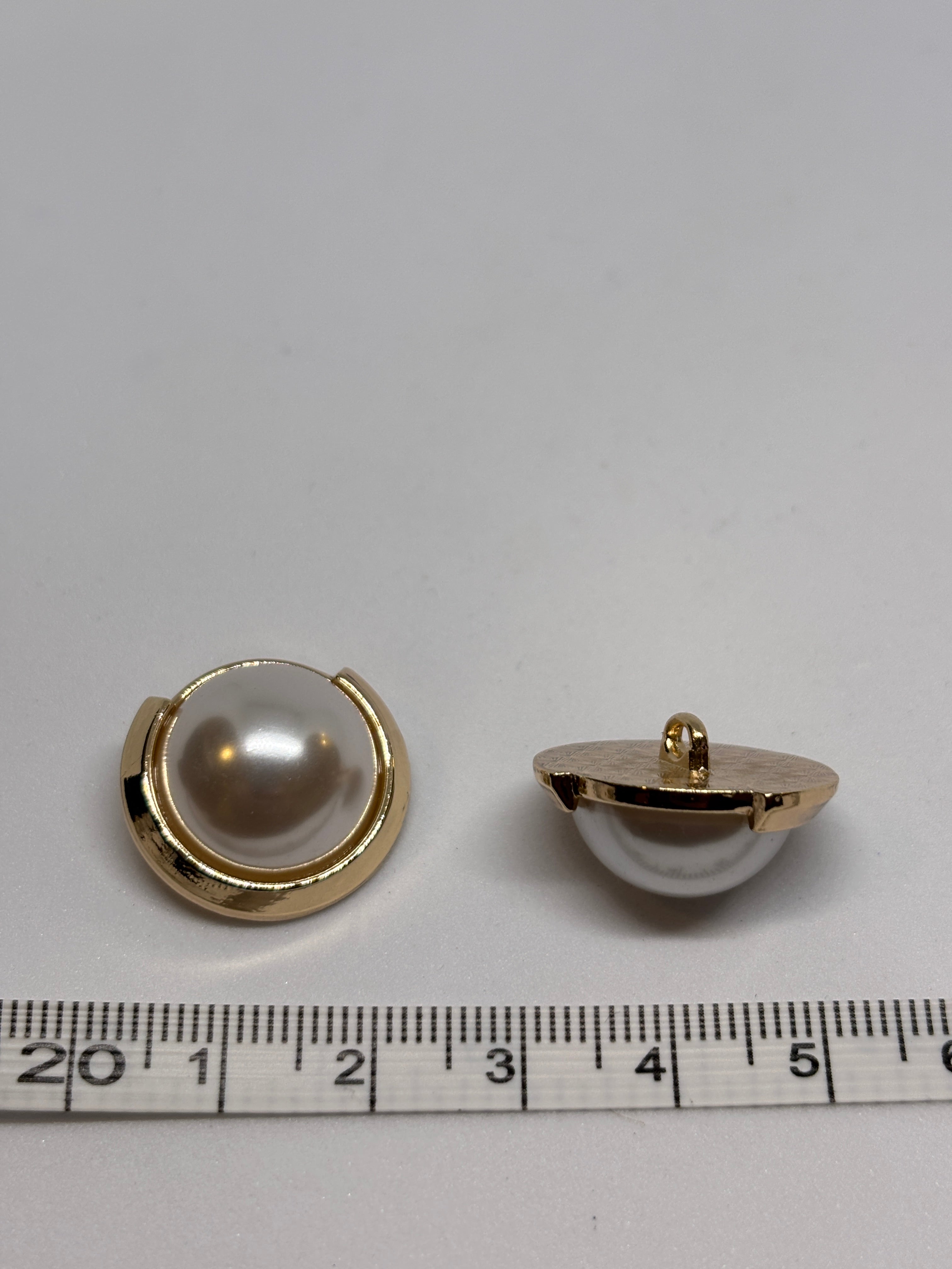 Button HPD3034 - 20mm (32") - Shank button boton