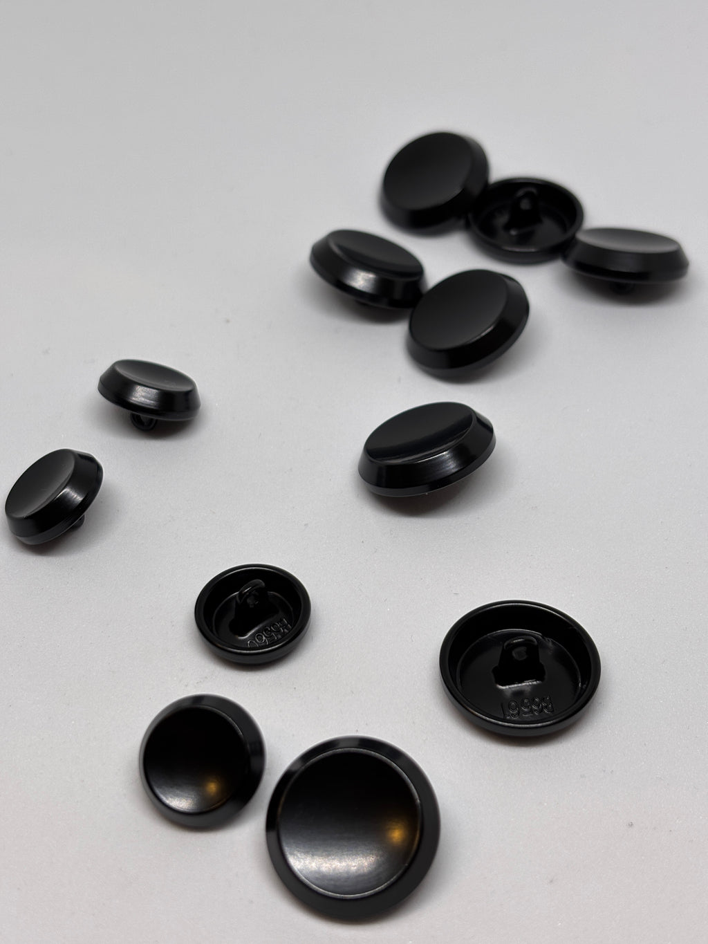 Button B6515 - 15mm (24"), 20mm (32") - Shank button boton