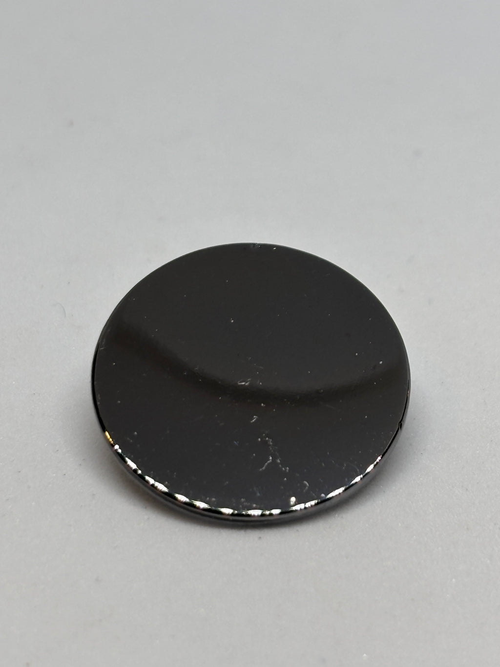 Button B2554 - 15mm (24"), 20mm (32") - Shank button boton