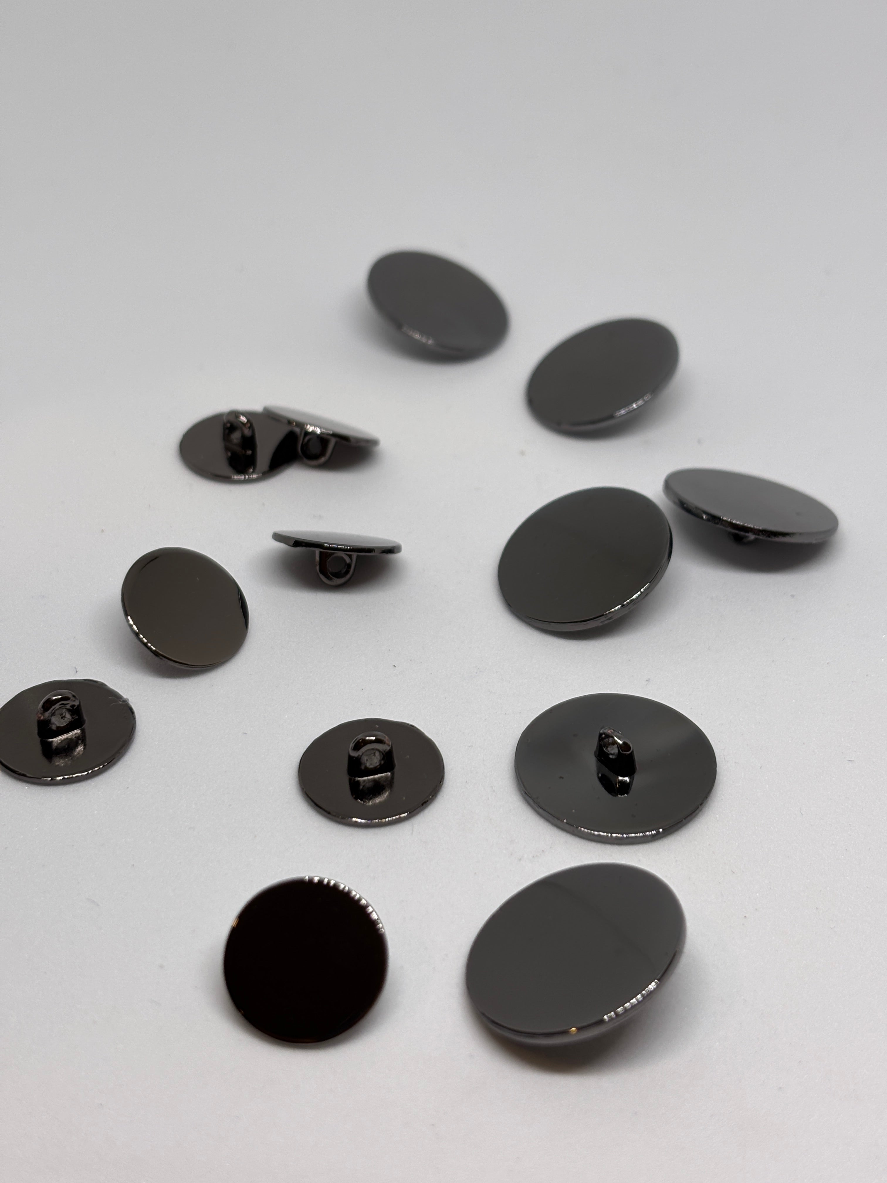 Button B2554 - 15mm (24"), 20mm (32") - Shank button boton