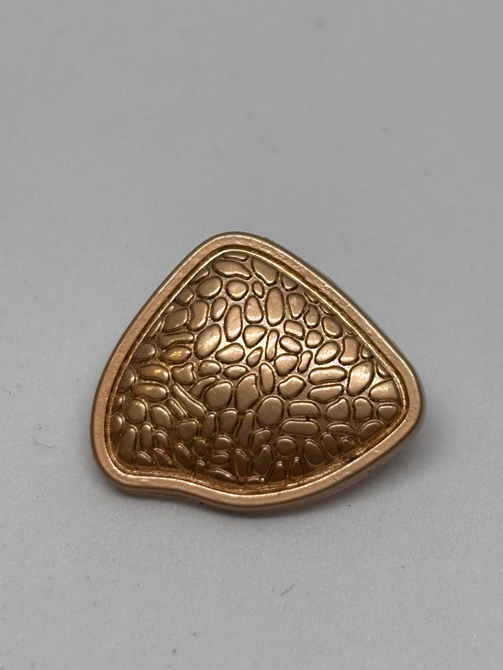 Button H6086 - 20mm (32") - gold Shank button boton