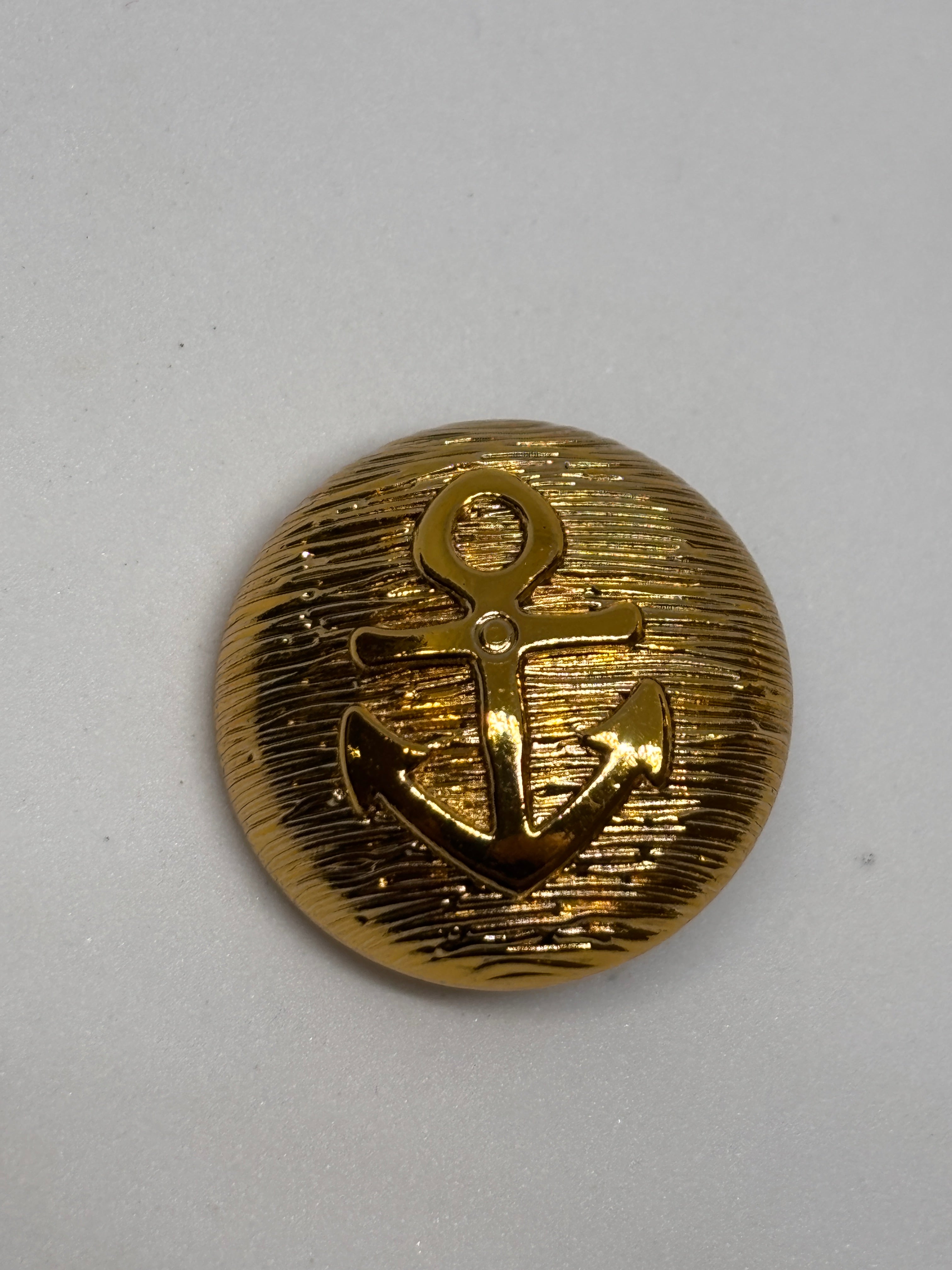 Button V165 - 23mm (36") - Shank button boton