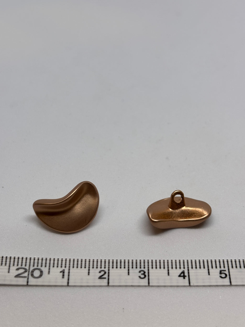 Button N1008 - 15mm (24") - Shank button boton