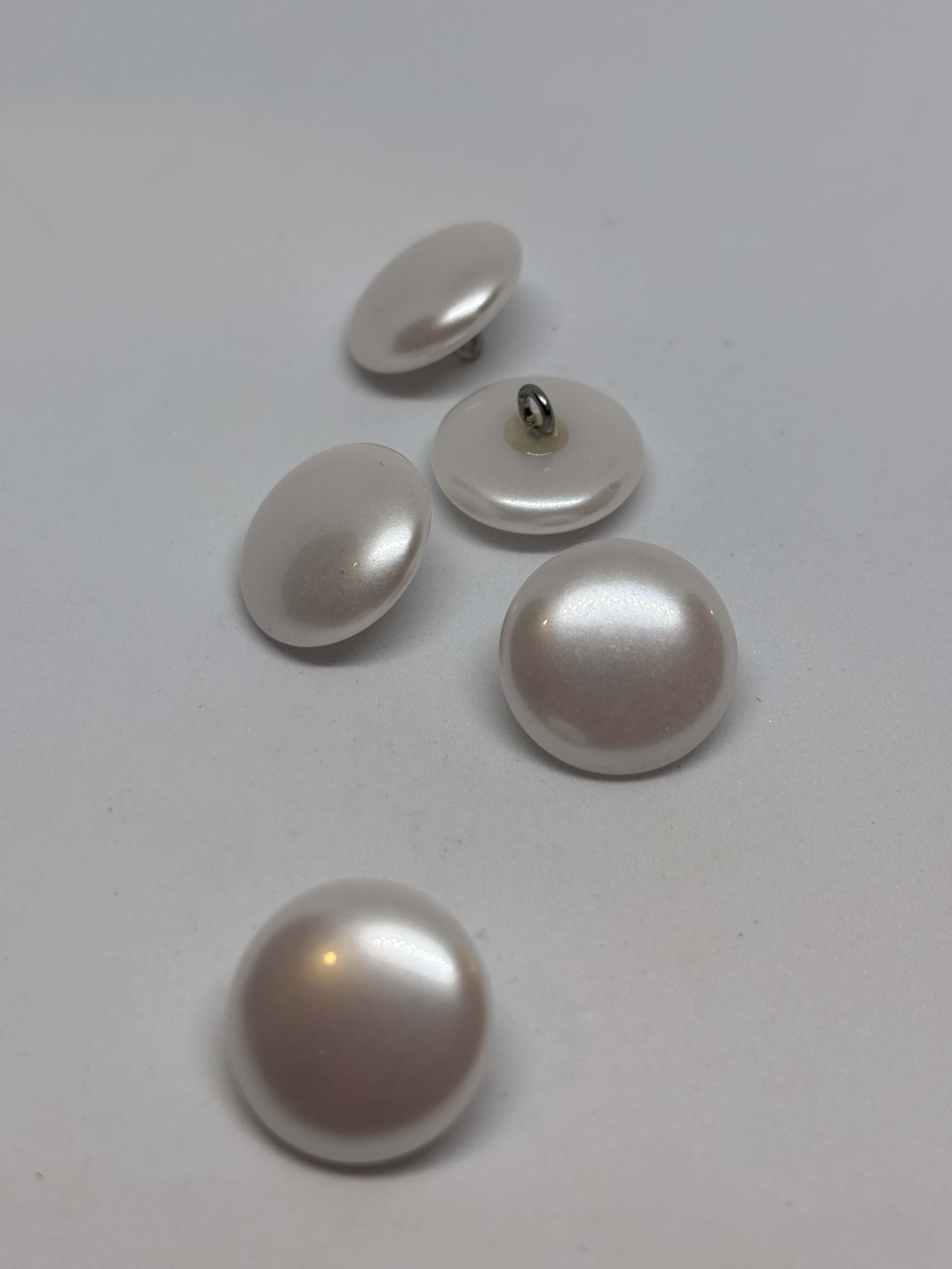 Button DH1056 - 18mm (28") - Shank button boton de pie