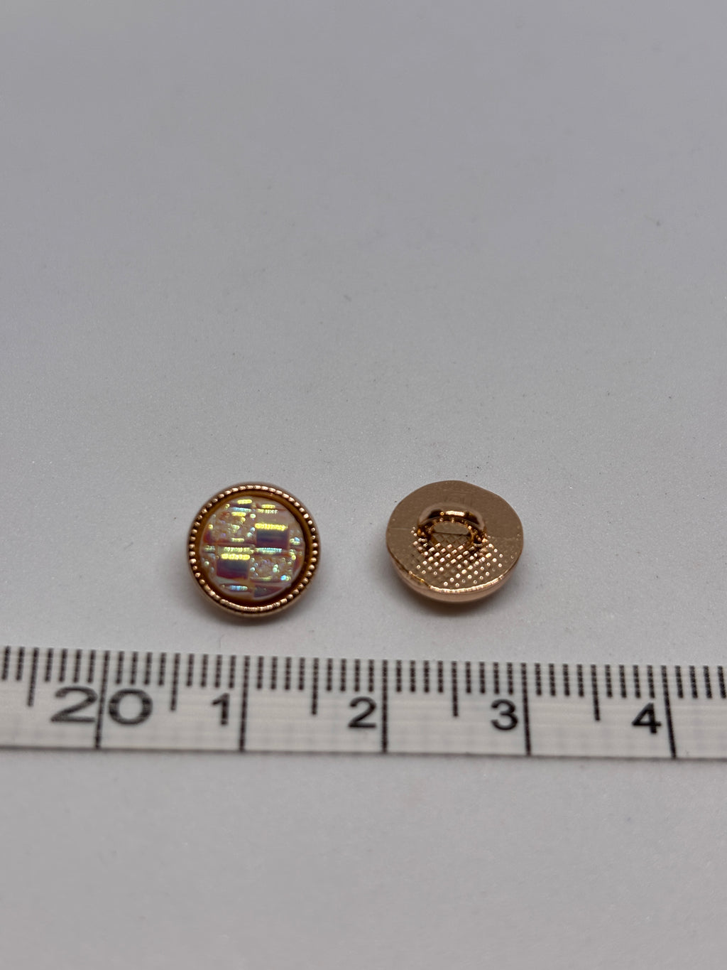 Button B7982 - 10mm (16") - Shank button boton