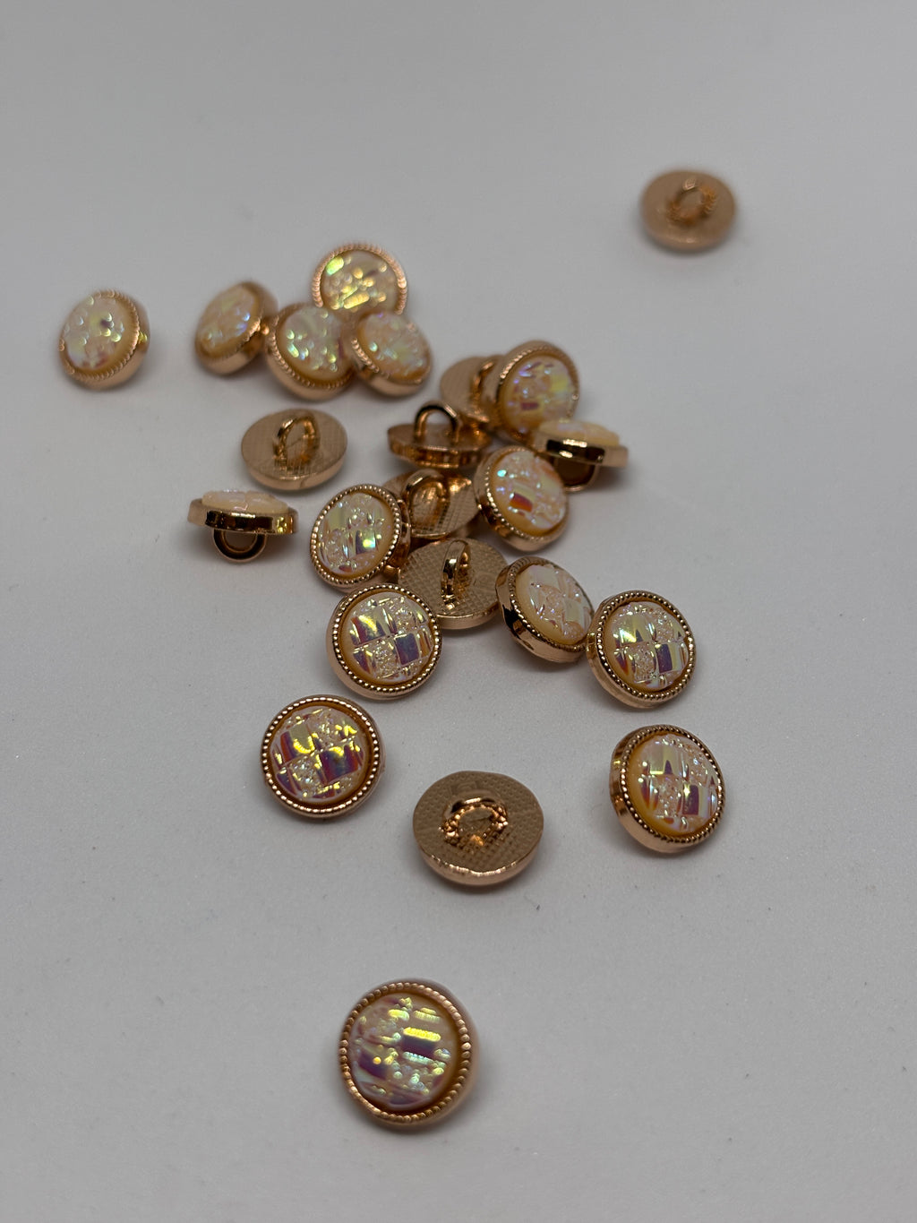 Button B7982 - 10mm (16") - Shank button boton