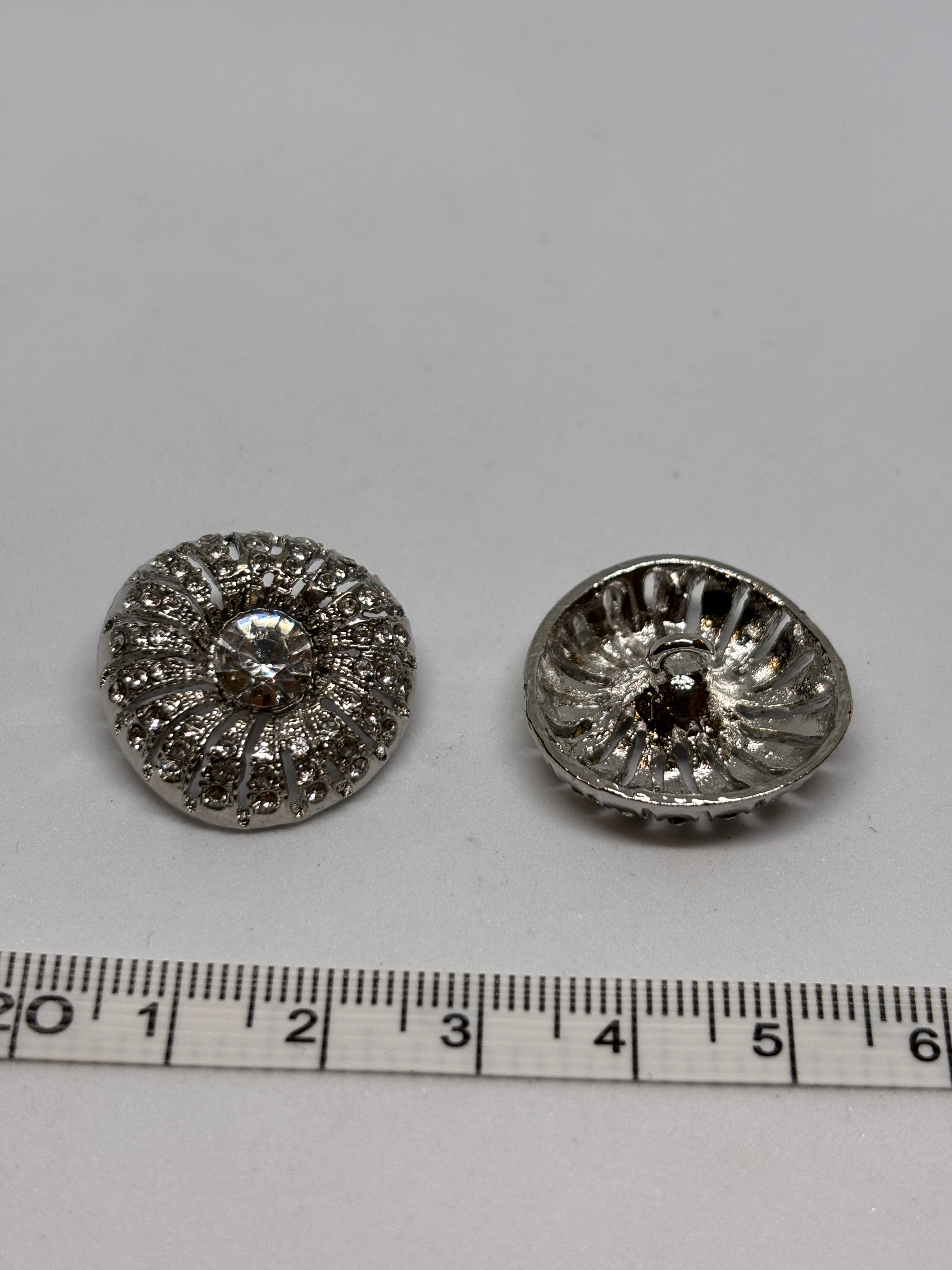 Button HT126 - 23mm (36") - Shank button boton