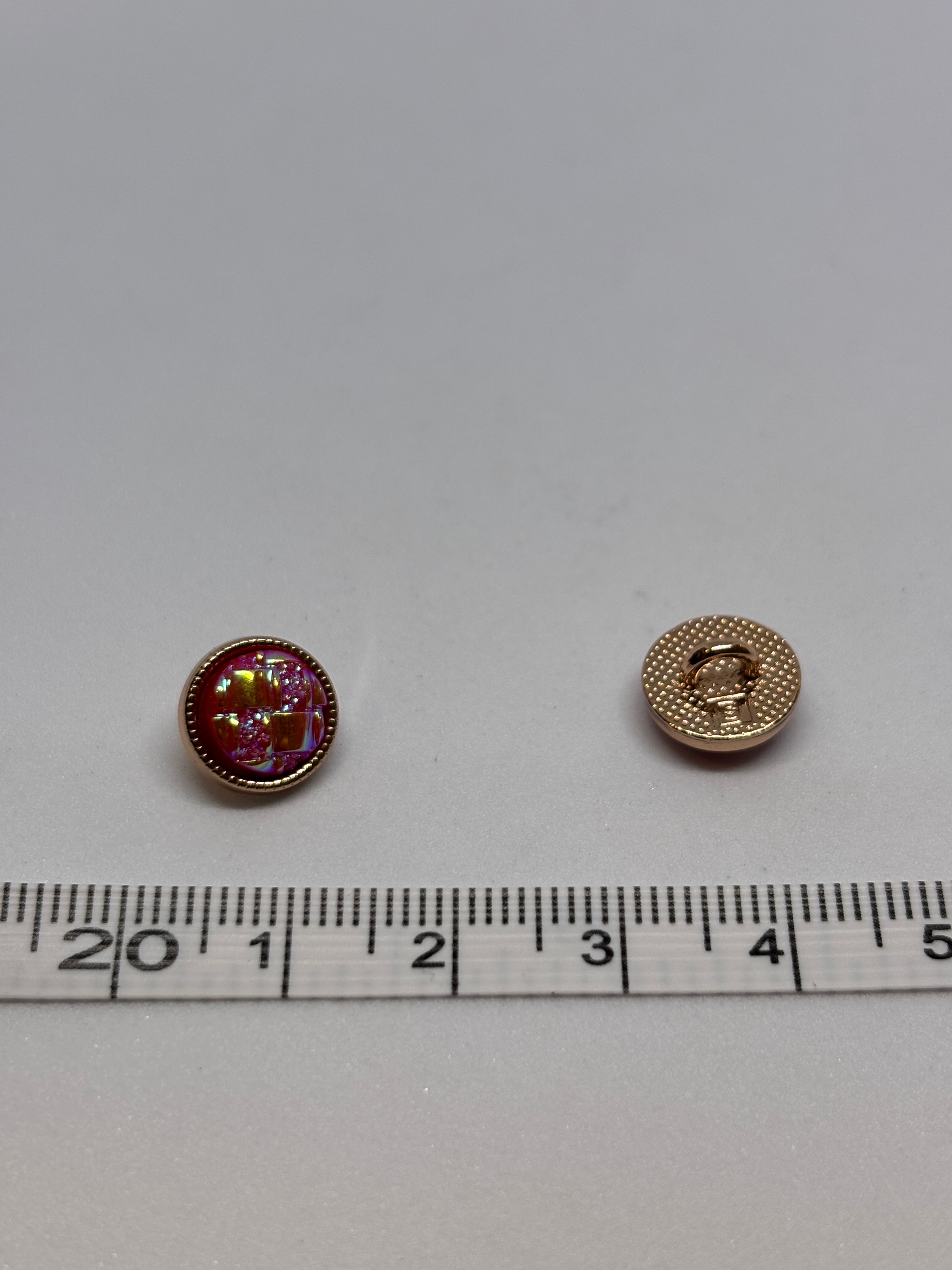 Button B7982 - 10mm (16") - Shank button boton