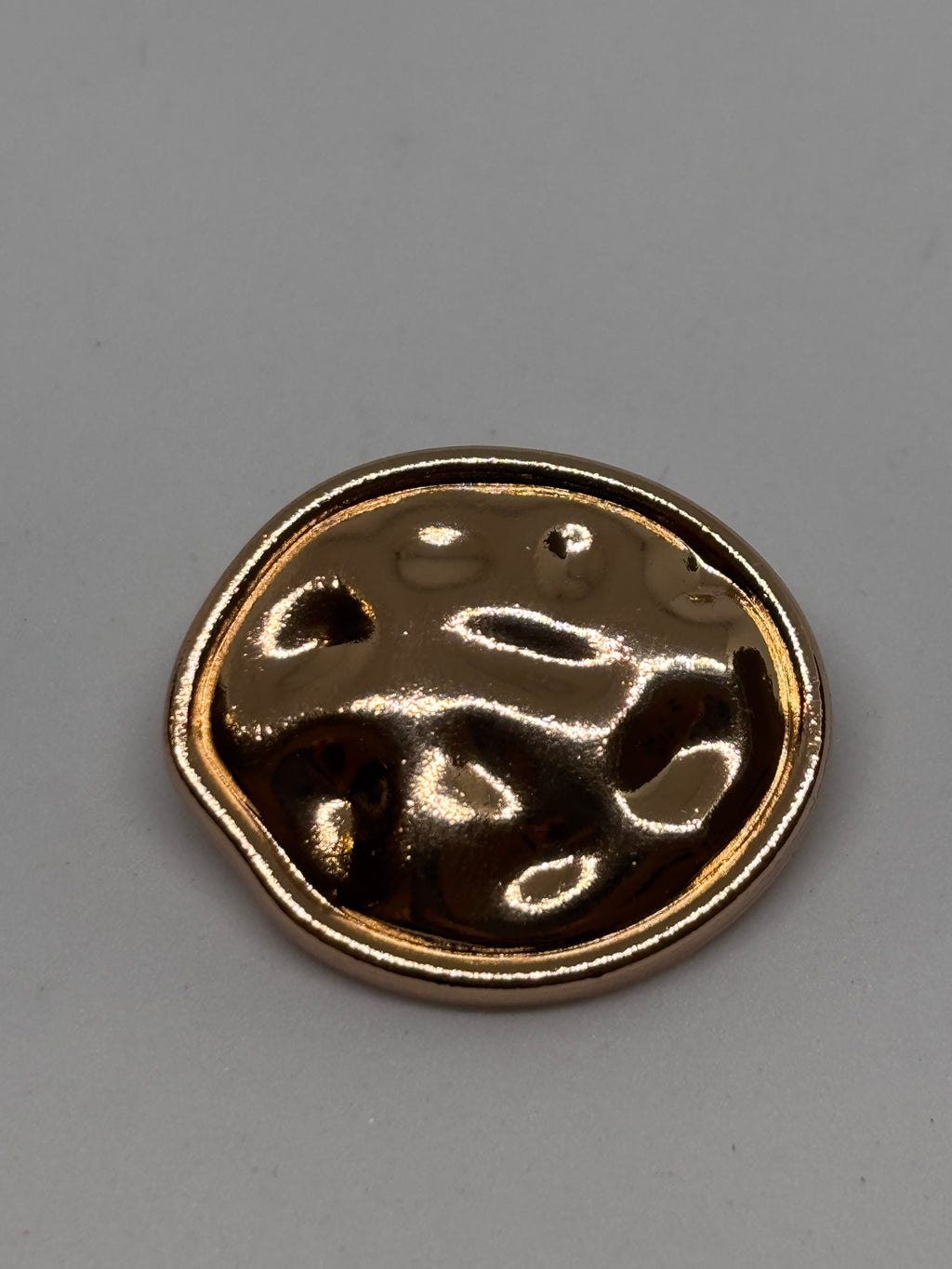 Button V035 - 25mm (40") - Shank button boton