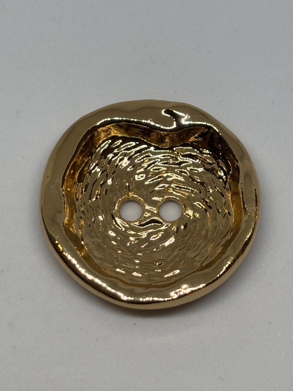 Button V080 - 33mm (52") - Shank button boton