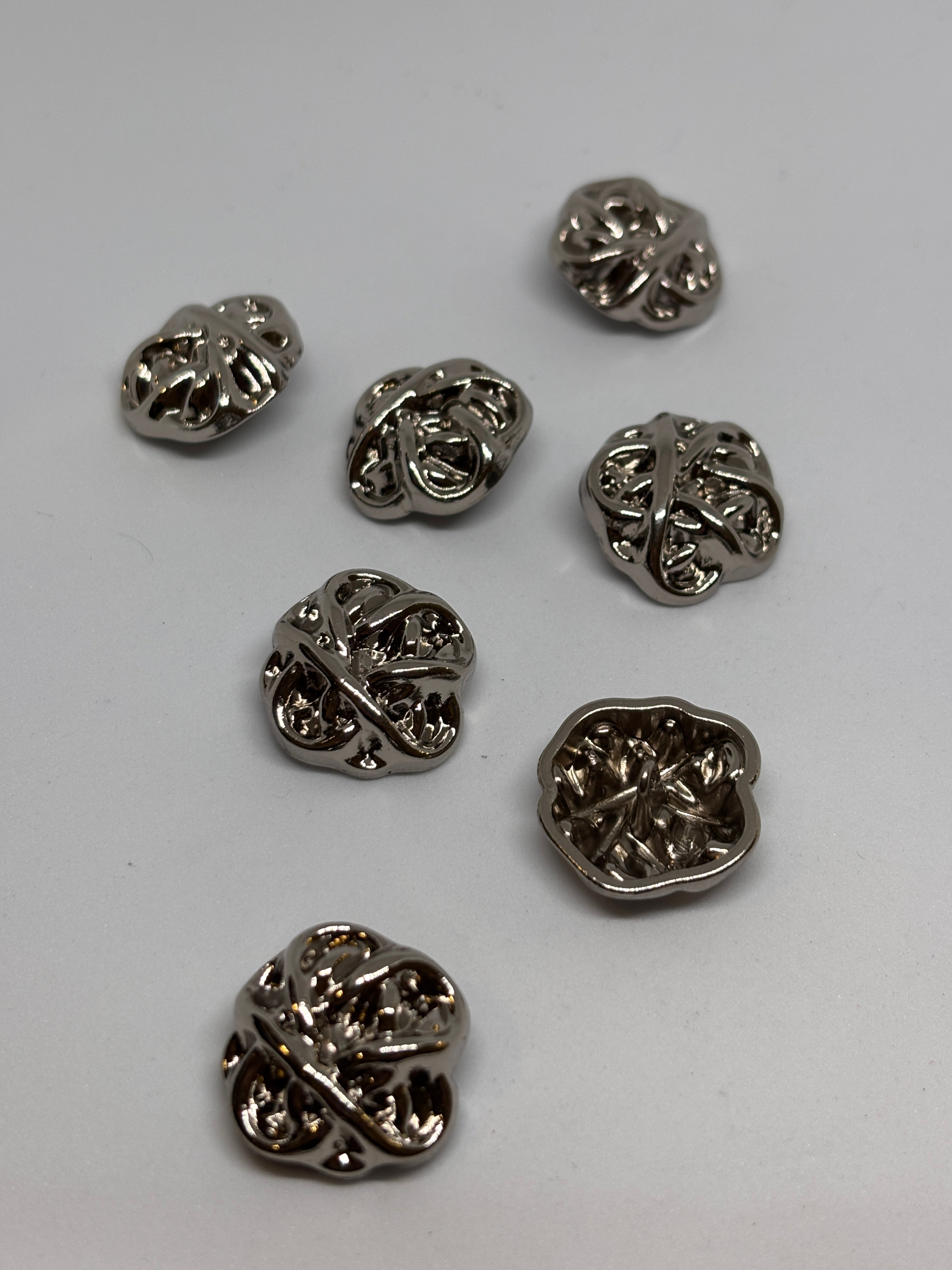 Button V200 - 23mm (36") - Shank button boton