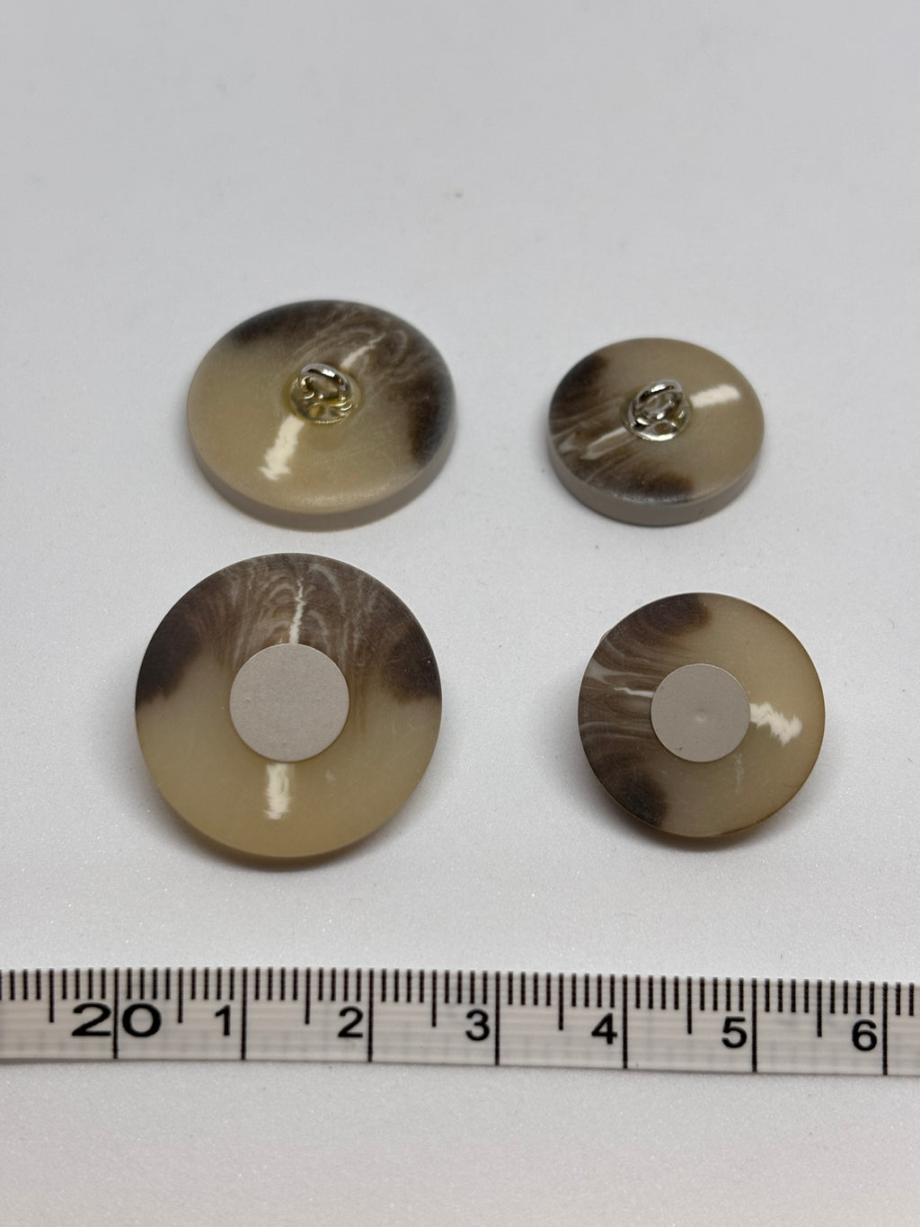 Button 2221 - 20mm (32"), 25mm (40") - Shank button boton