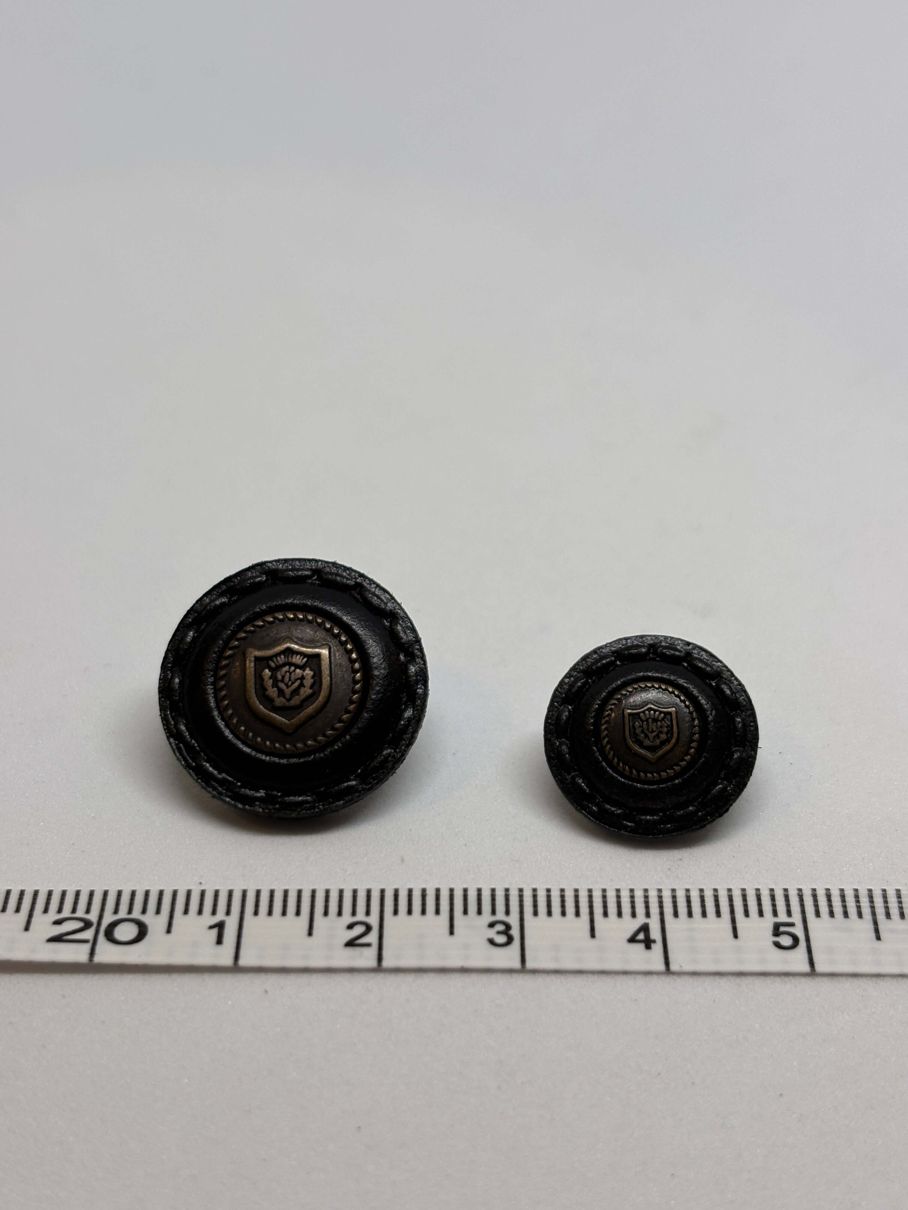 Button B42MM Black - Real Leather - 15mm 20mm - Shank button boton de pie