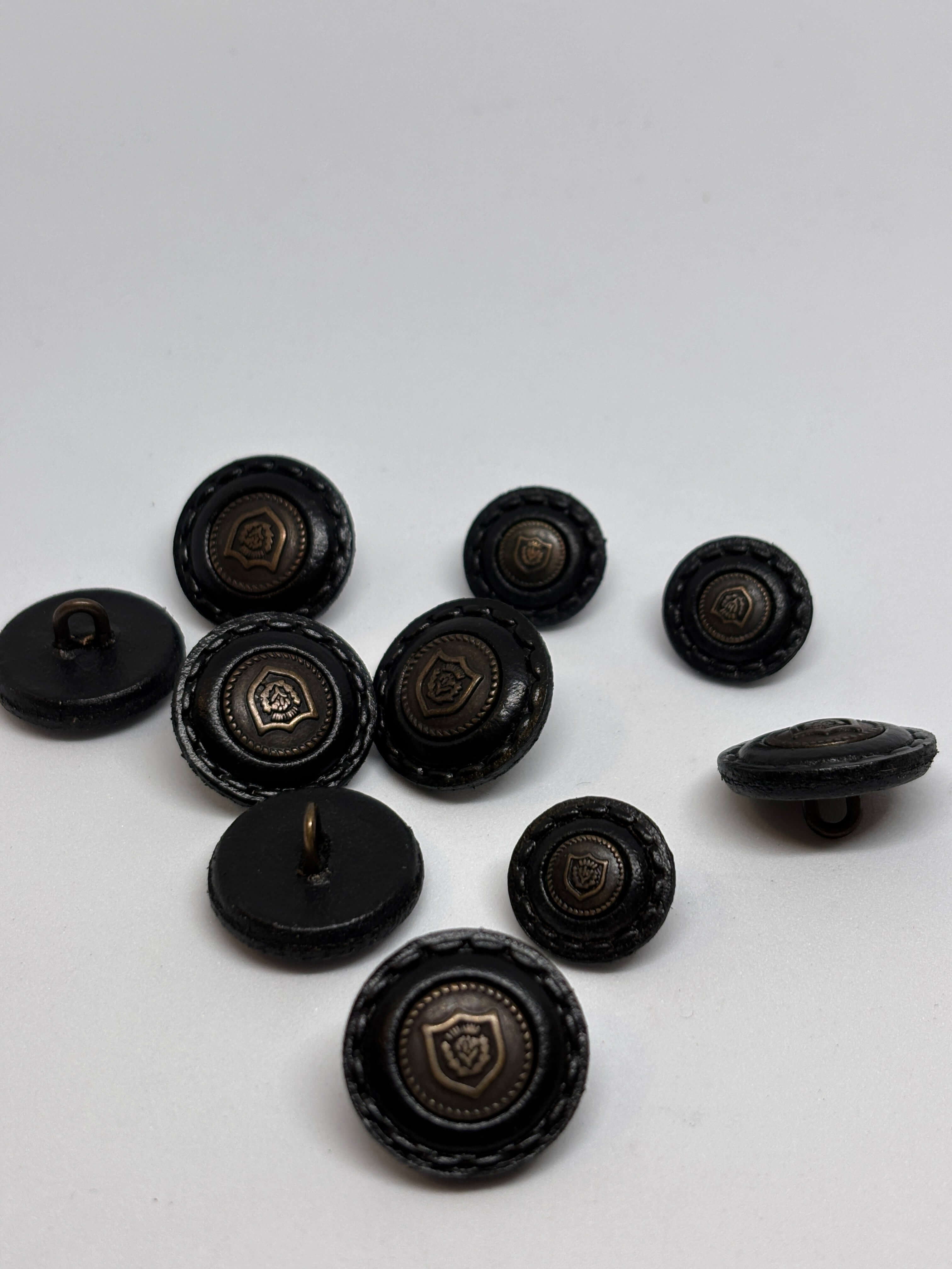 Button B42MM Black - Real Leather - 15mm 20mm - Shank button boton de pie