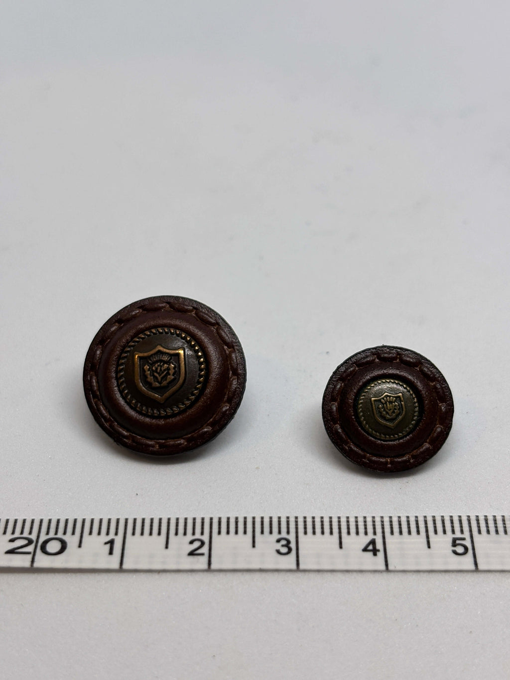 Button B42MM Brown - Real Leather - 15mm 20mm - Shank button boton de pie
