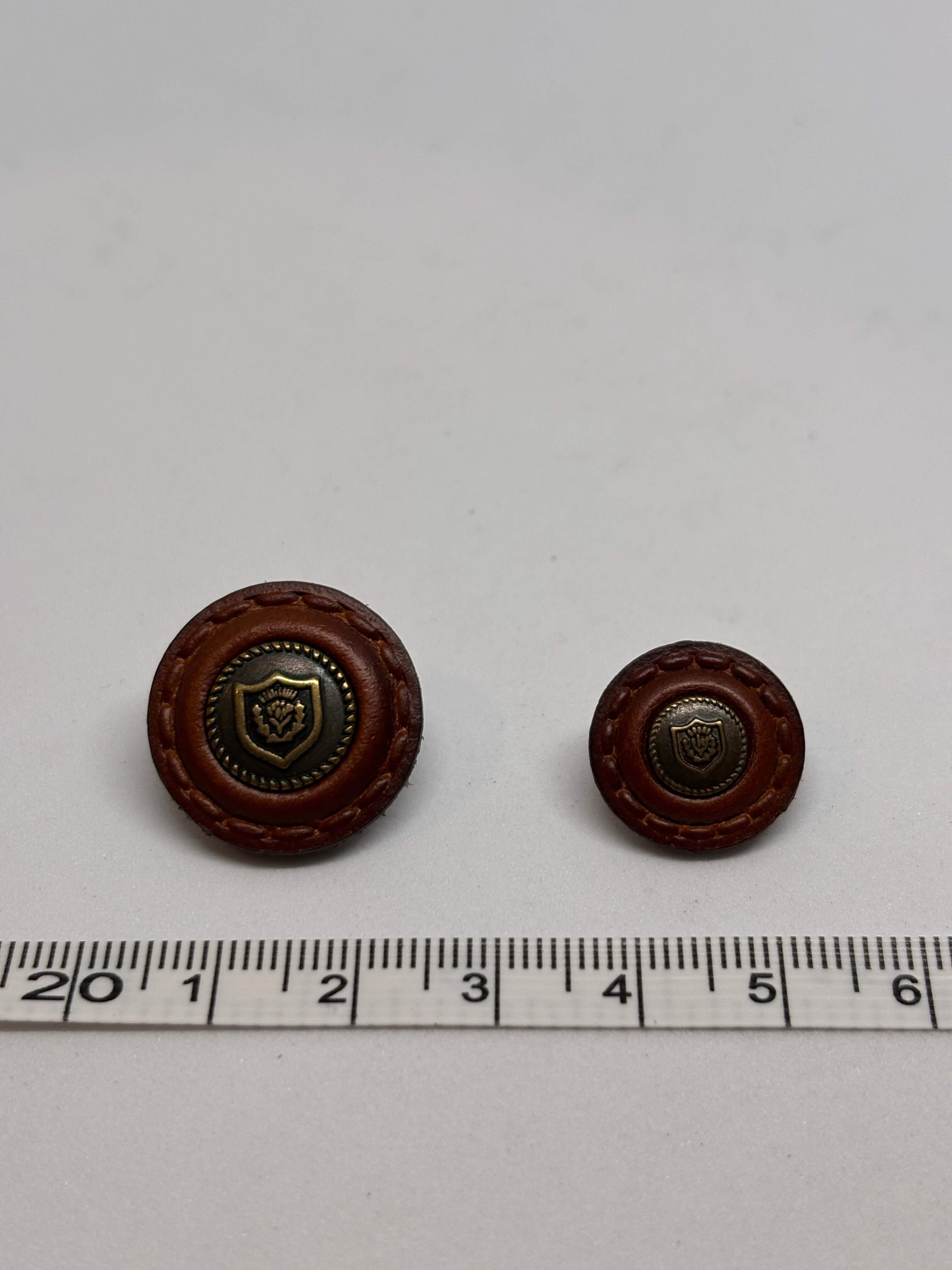 Button B42MM Light Brown - Real Leather - 15mm 20mm - Shank button boton de pie