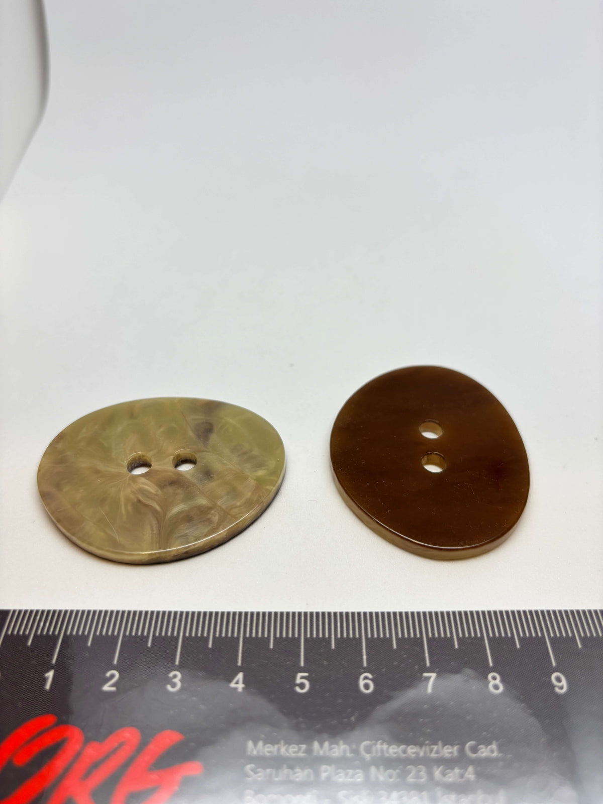 Button P3003 Beige Polyester 2-Hole Button 38mm (60L)