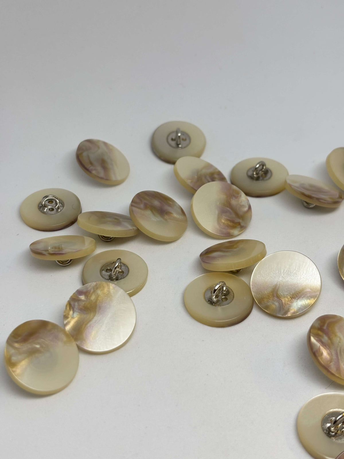 Button P32131 Beige Polyester Shank Button 15-20mm (24L-32L)