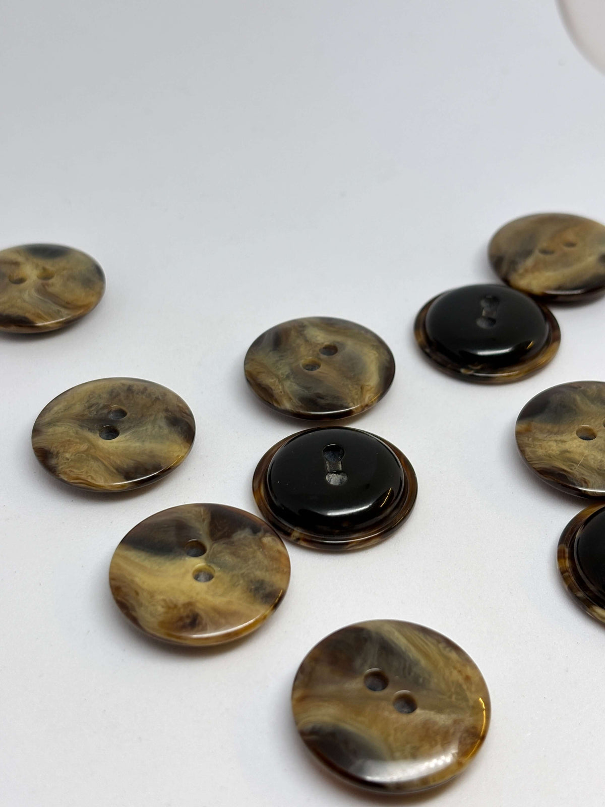 Button P55177 Beige Polyester 2-Hole Button 28mm (44L)