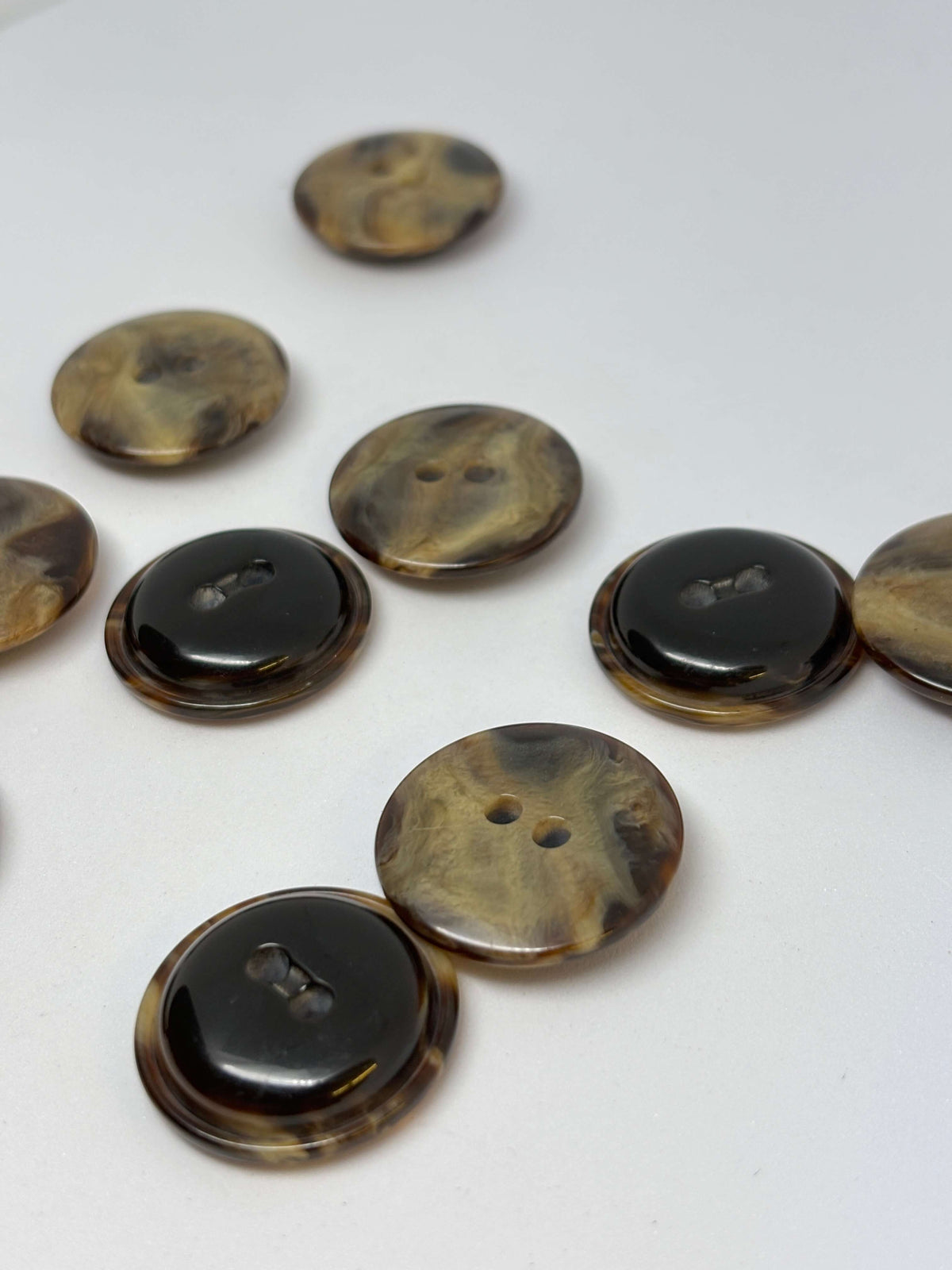 Button P55177 Beige Polyester 2-Hole Button 28mm (44L)