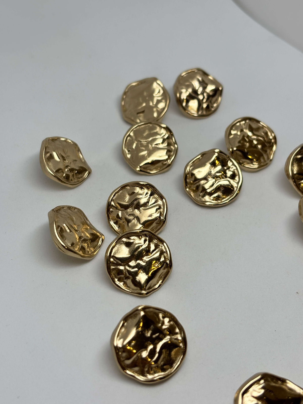 Button PM12664 Gold Metal Shank Button 23mm (36L)