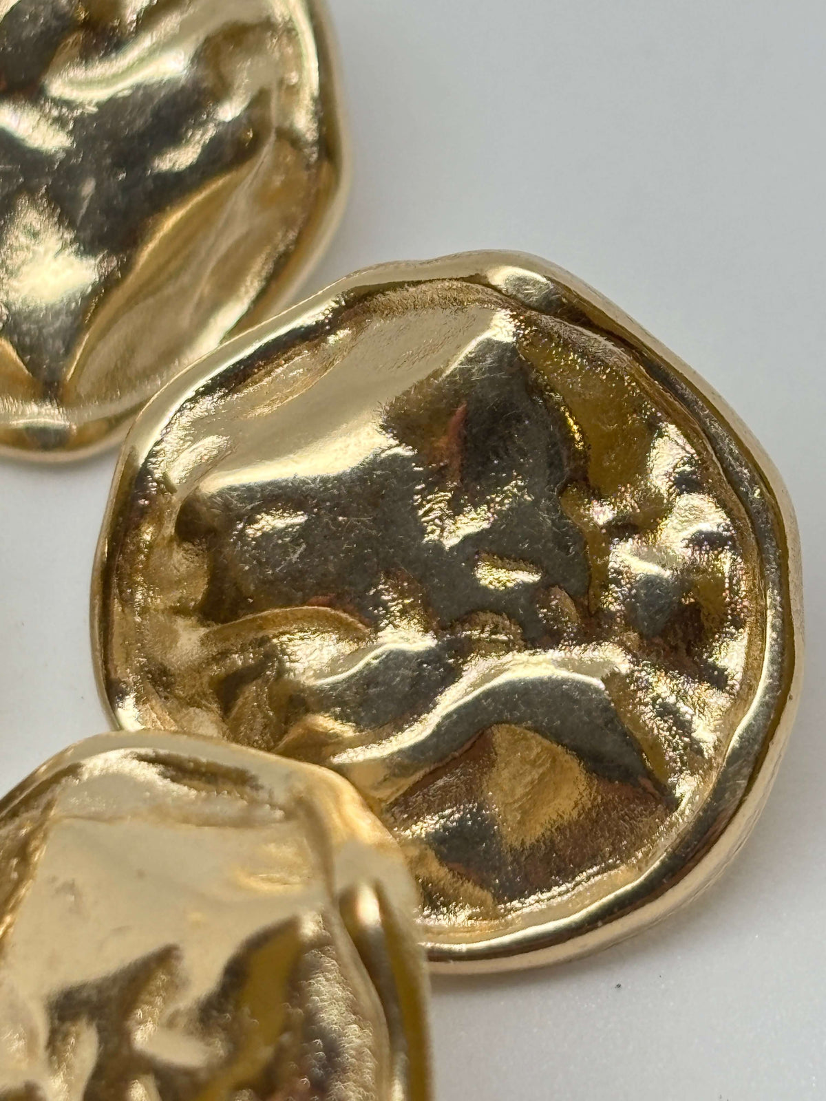 Button PM12664 Gold Metal Shank Button 23mm (36L)